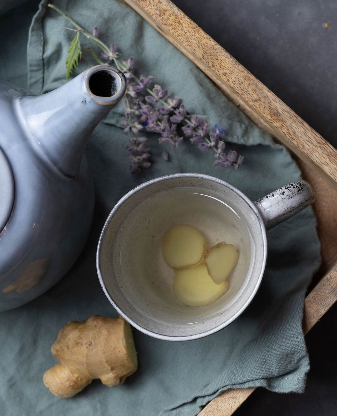 切几片姜，冲水，焗一焗，三个步骤简单易做，已经“够做”！（Instagram）