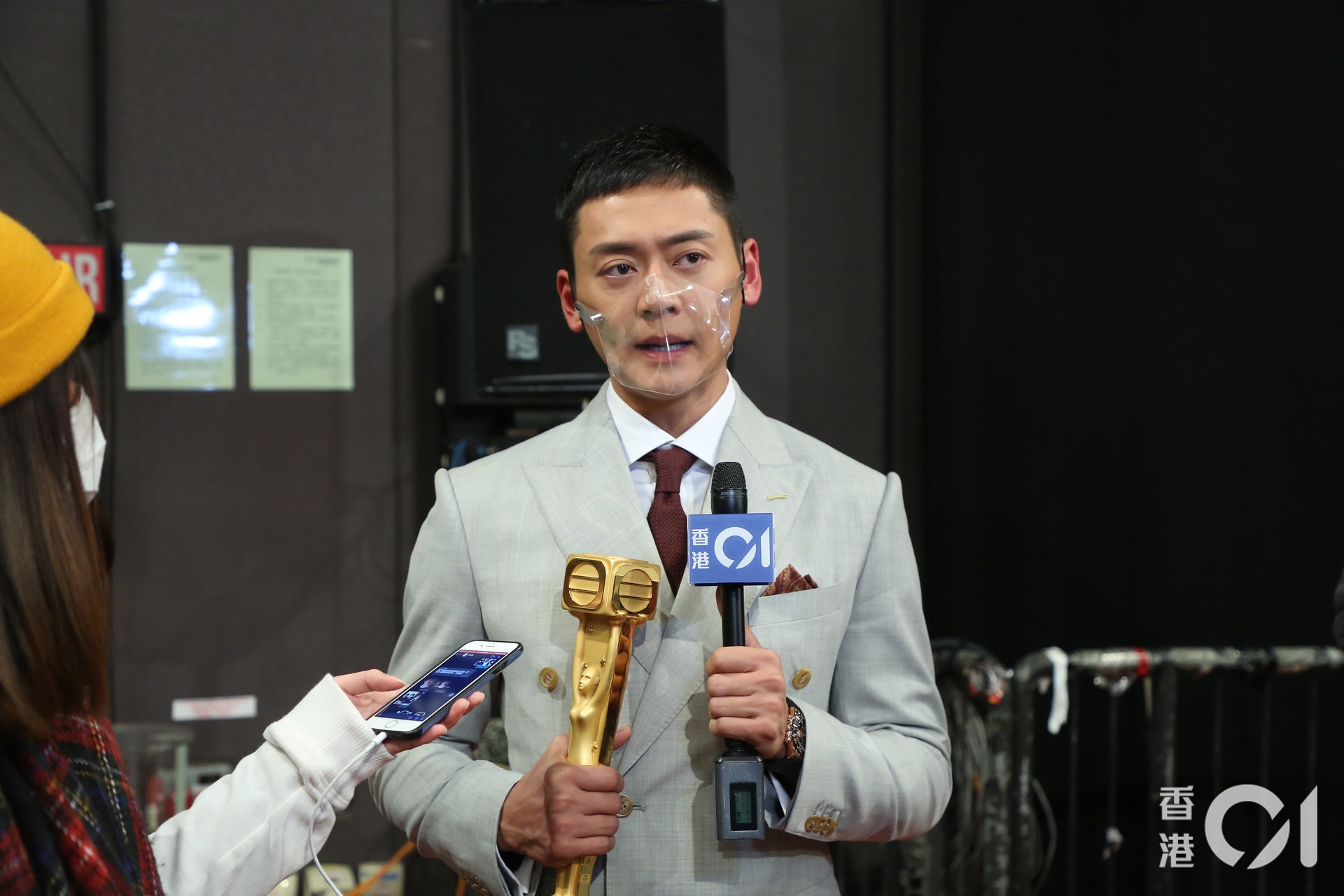 張振朗在《萬千星輝頒獎典禮2020》勇奪「最受歡迎電視男角色」。(陳順禎攝) 張振朗在《萬千星輝頒獎典禮2020》勇奪「最受歡迎電視男角色」。(陳順禎攝)