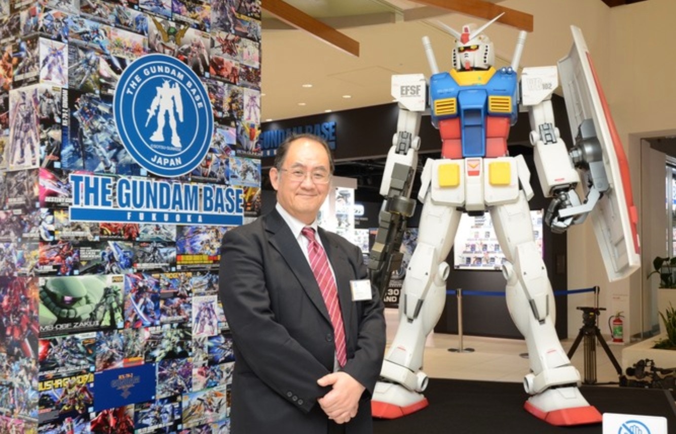 川口克己80年代只是一個熱愛砌模型的青年，後來加入BANDAI成為fans必識的icon人物。（Gundam info 圖片）