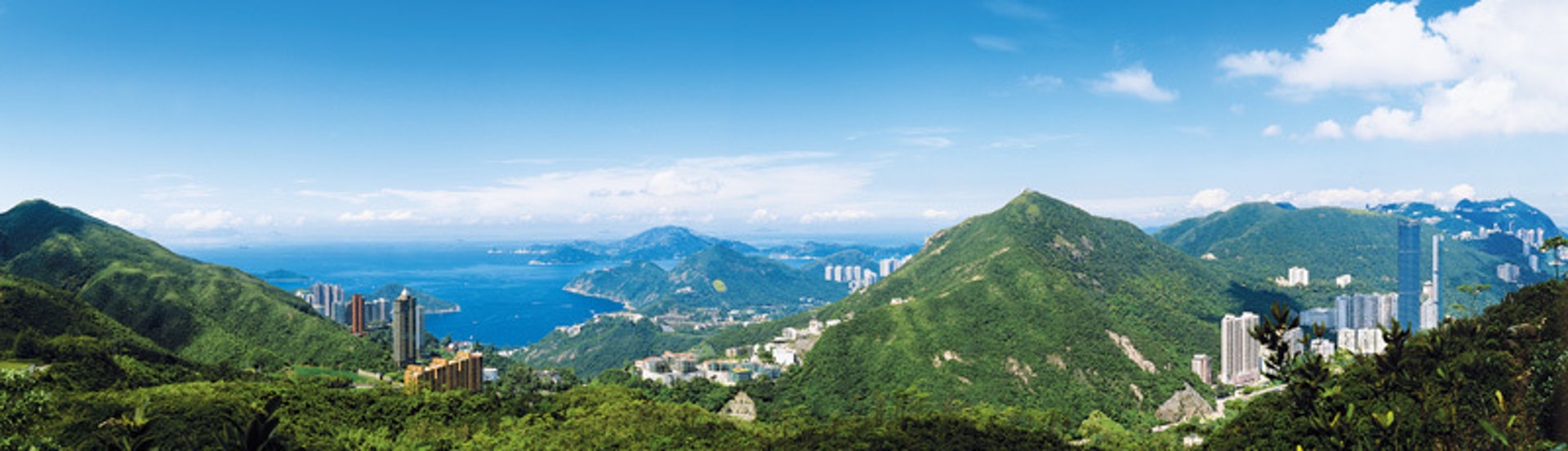在山上看港島景致(野外動向提供,圖/Jacky, Yeung Tsz Yan授權) 在山上看港島景致(野外動向提供,圖/Jacky, Yeung Tsz Yan授權)