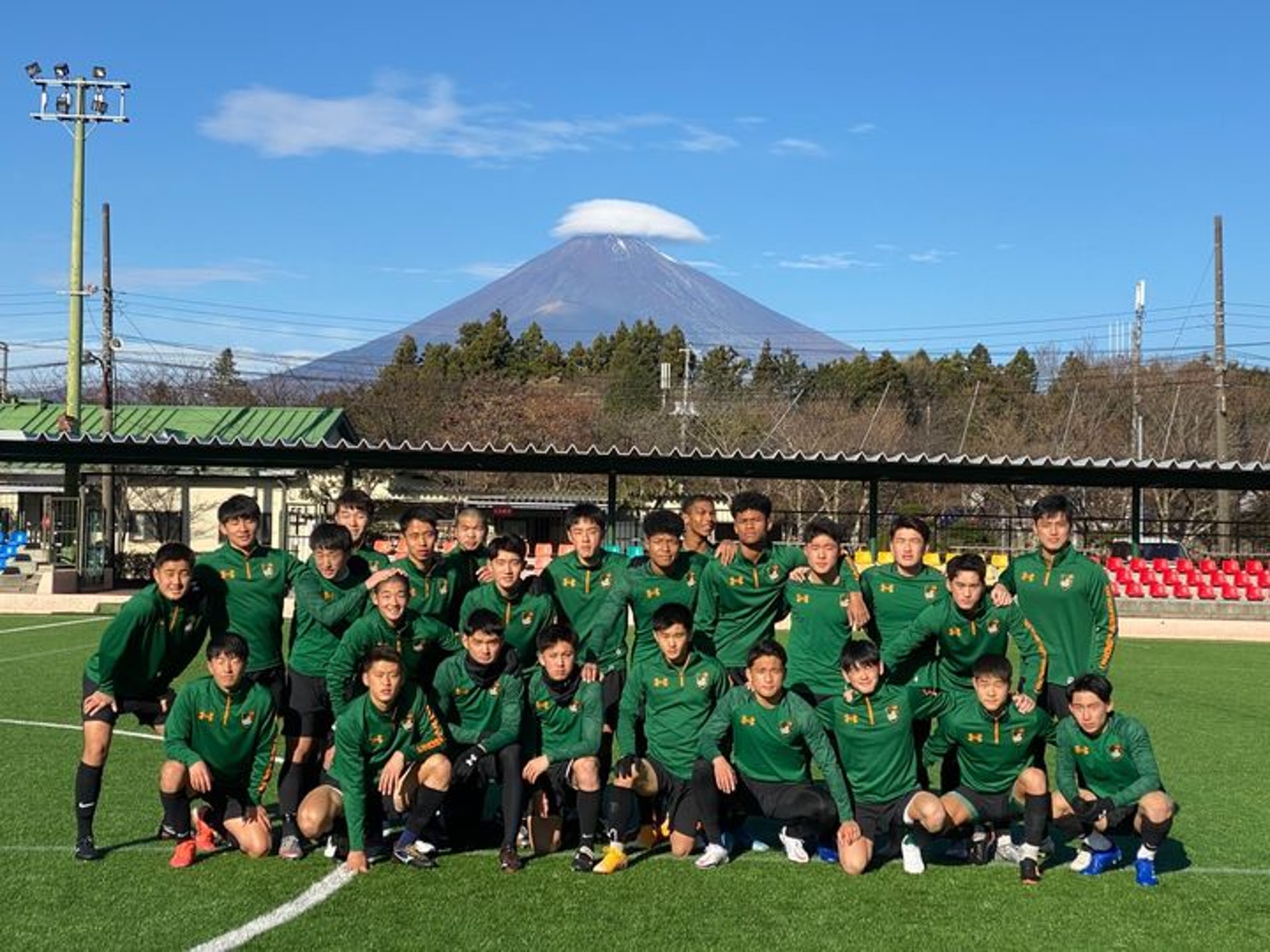 足球熱話 日本學界比賽掟界外球遠到入禁區戰術卑劣定有效率 香港01 即時體育 足球熱話 日本學界比賽掟界外球遠到入禁區戰術卑劣定有效率 香港01 即時體育
