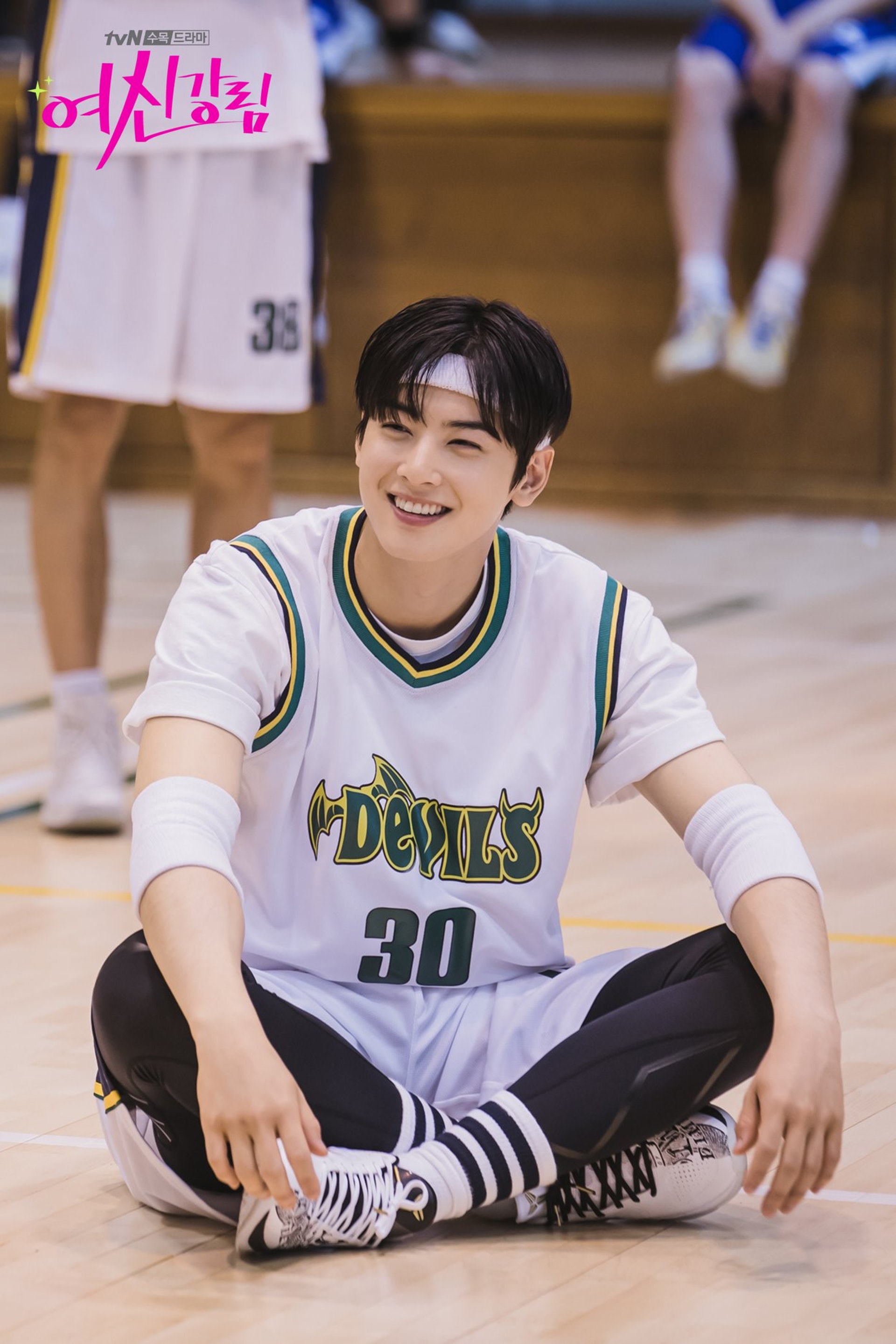 女神降臨 車銀優造型出事見報粉絲炮轟造型師 完全浪費顏值