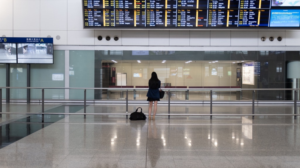 港府將收緊機組人員檢疫安排 工會:每次離家35天、收入再減 港府將收緊機組人員檢疫安排 工會:每次離家35天、收入再減