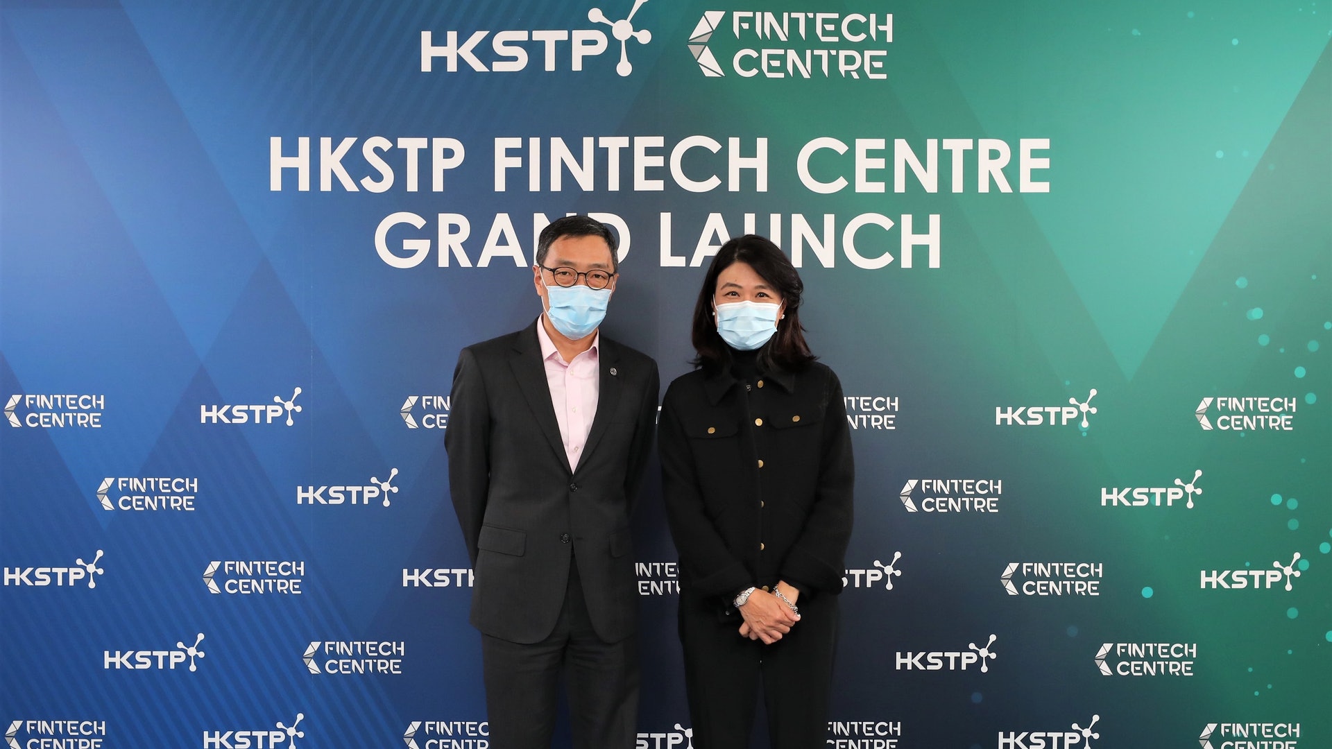 FinTech|恒生提供模擬數據 支持科技園公司的銀行虛擬實驗室 FinTech|恒生提供模擬數據 支持科技園公司的銀行虛擬實驗室