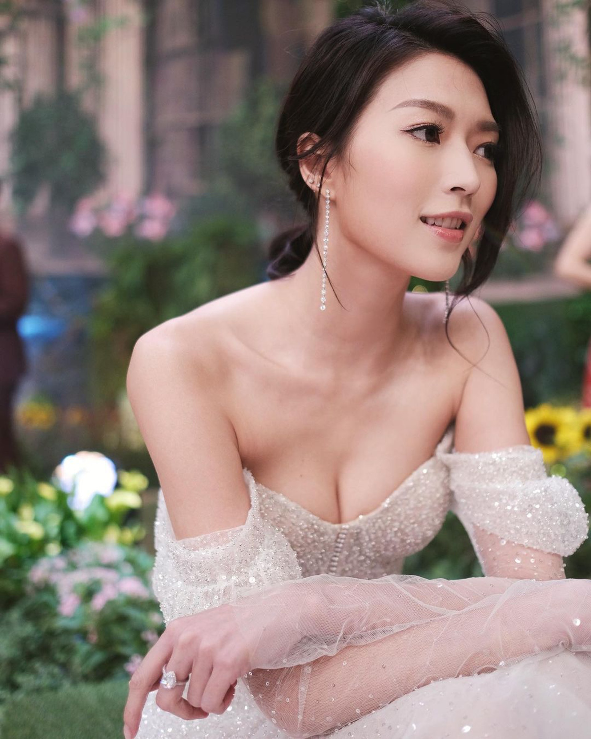 晚裝Look。(IG@shi_ga) 晚裝Look。(IG@shi_ga)