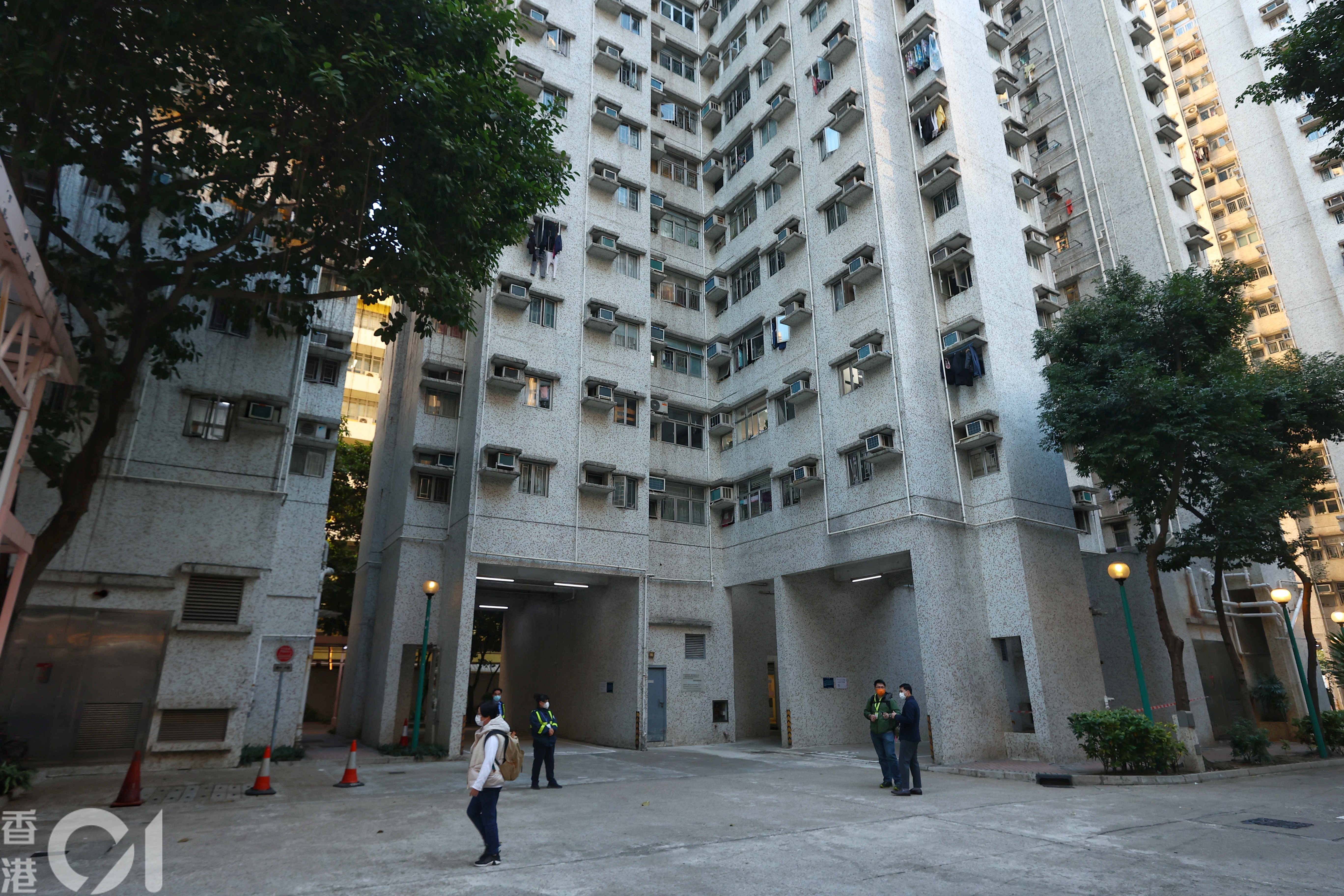 強制檢測大廈 富榮花園2座最終上榜居民即日往社區中心檢測 香港01 社會新聞