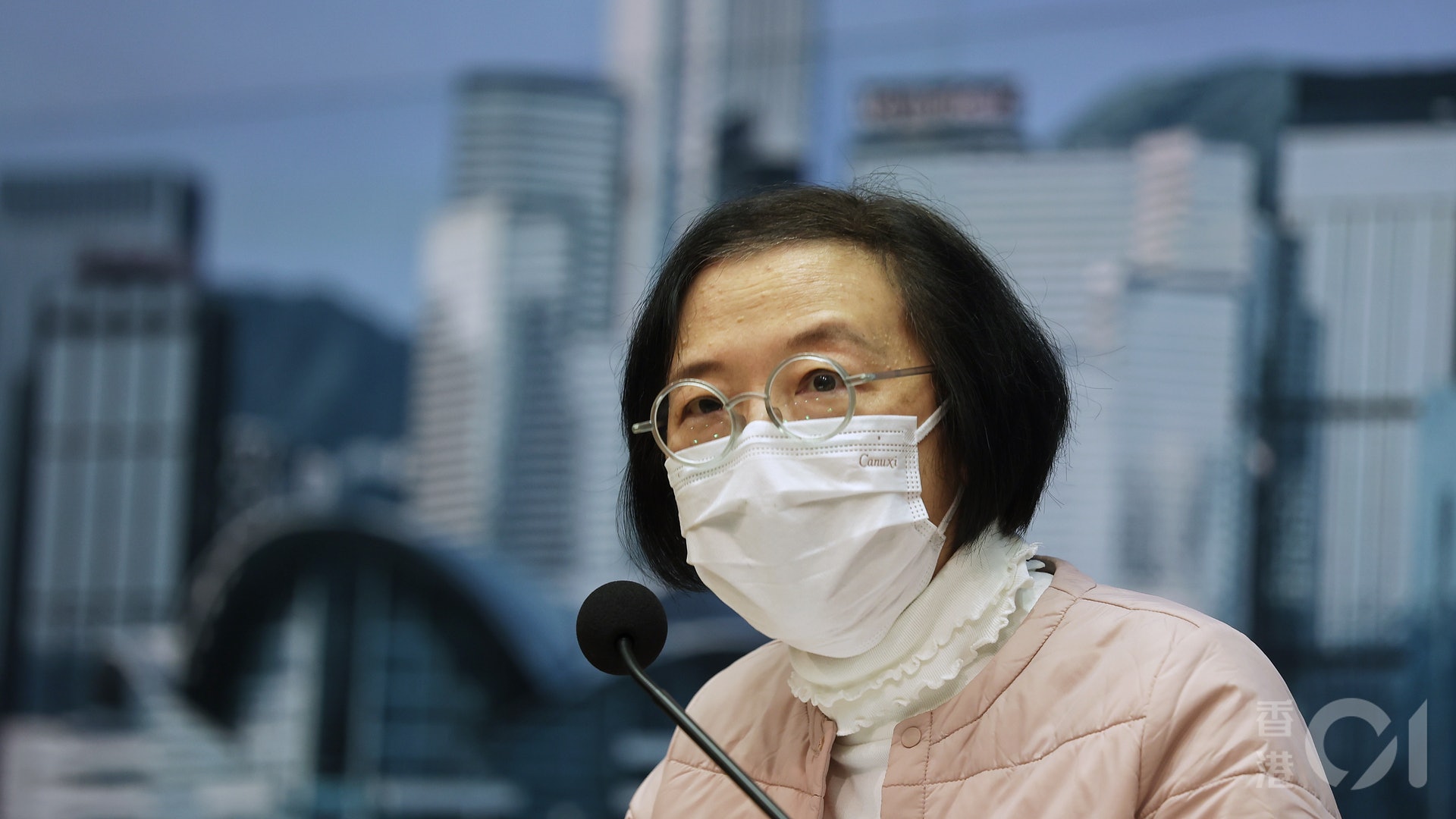 新冠疫苗│陳肇始:今年內為全港市民接種 疫苗審批無政治操作 新冠疫苗│陳肇始:今年內為全港市民接種 疫苗審批無政治操作