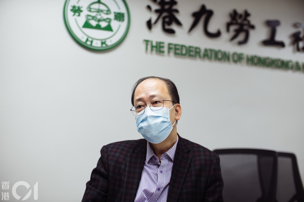 港九勞工社團聯會秘書長周小松指出,工會勢弱,沒有與僱主平等談判的法律保障。(歐嘉樂攝) 港九勞工社團聯會秘書長周小松指出,工會勢弱,沒有與僱主平等談判的法律保障。(歐嘉樂攝)