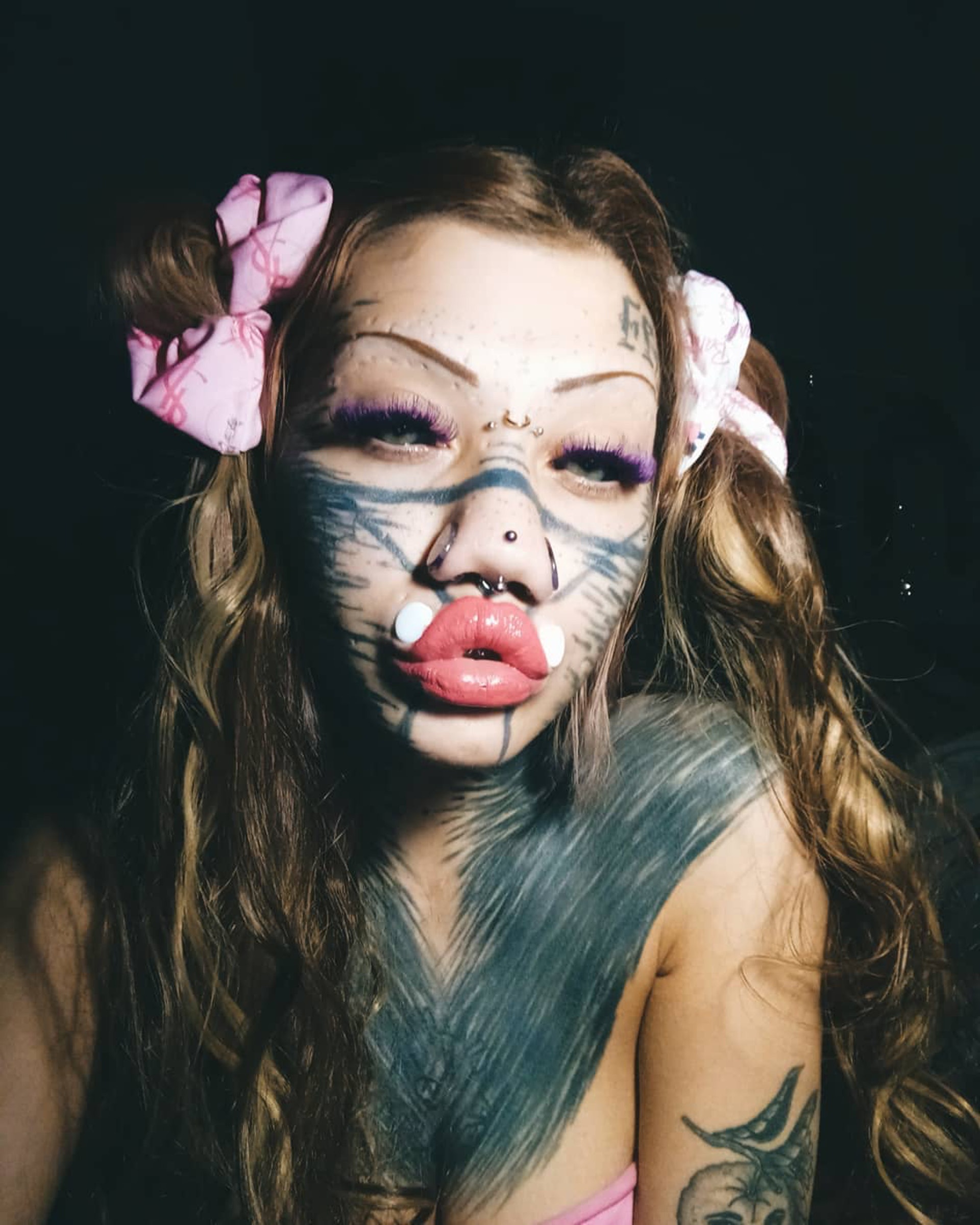 意大利19歲少女Aydin Mod花超過5000美金,整容成「完美女人」(IG@aydinmod) 意大利19歲少女Aydin Mod花超過5000美金,整容成「完美女人」(IG@aydinmod)