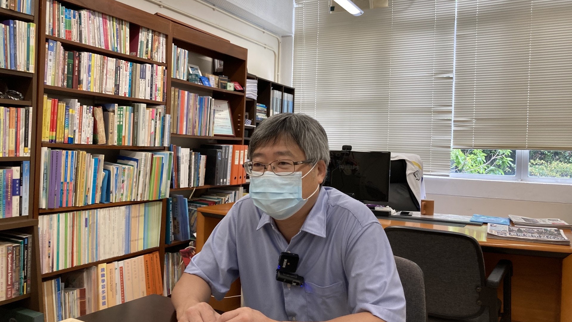 復課│中學校長明言定期檢測造成師生矛盾 寧選擇三分一學生回校 復課│中學校長明言定期檢測造成師生矛盾 寧選擇三分一學生回校