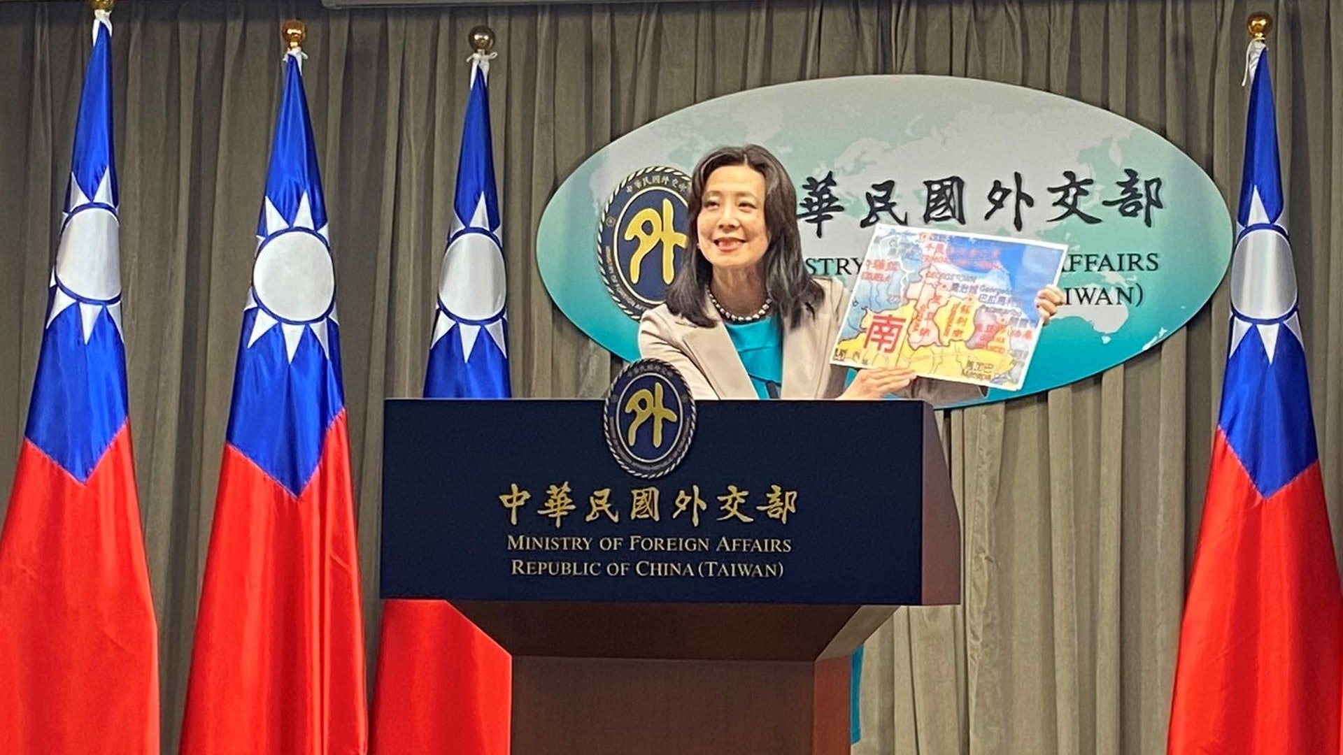 歐江安說明與圭亞那達成共識,在當地立置外館處的情形。(屈彥辰攝) 歐江安說明與圭亞那達成共識,在當地立置外館處的情形。(屈彥辰攝)