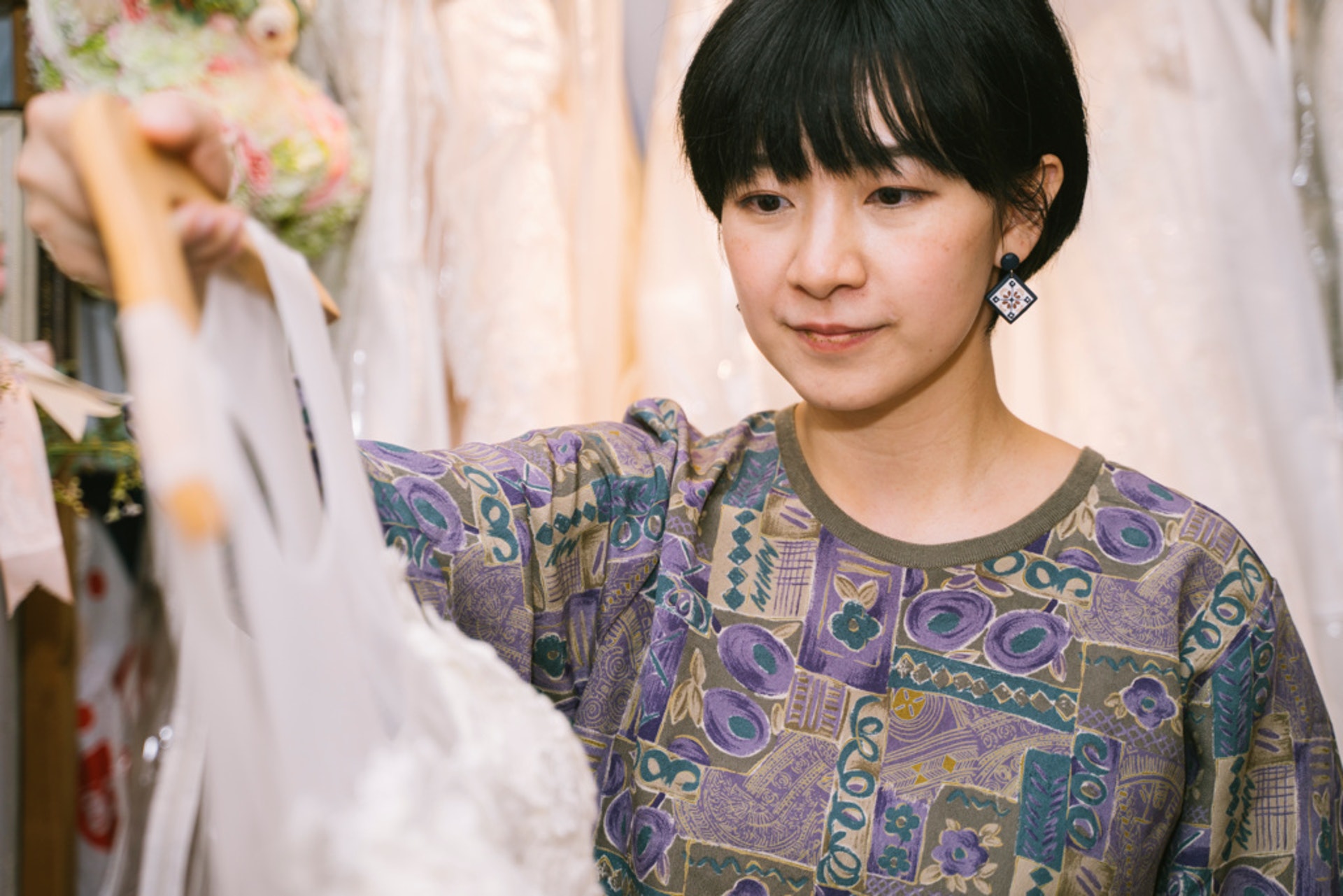 【100種女生】當有客人認同Kaki的想法,婚禮用品店的獨特處發揚光大,就是她的最大回報。(鄭子峰攝)