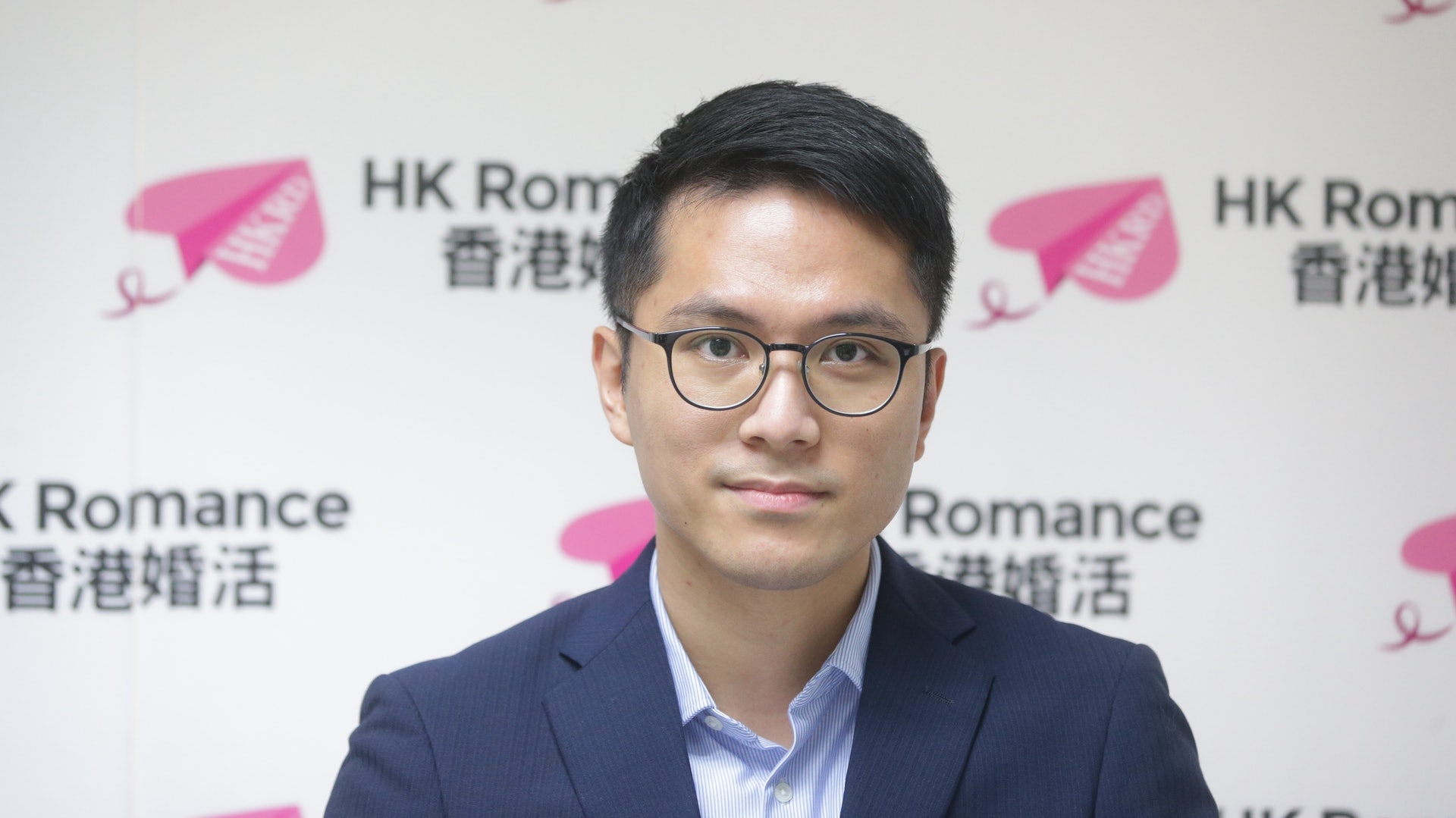 余家盛估計,由於疫情下無法外遊,而且多項防疫措施導致市民消費機會減少,情侶願意花上較多金錢在禮物上表達心意。(黃偉民攝)