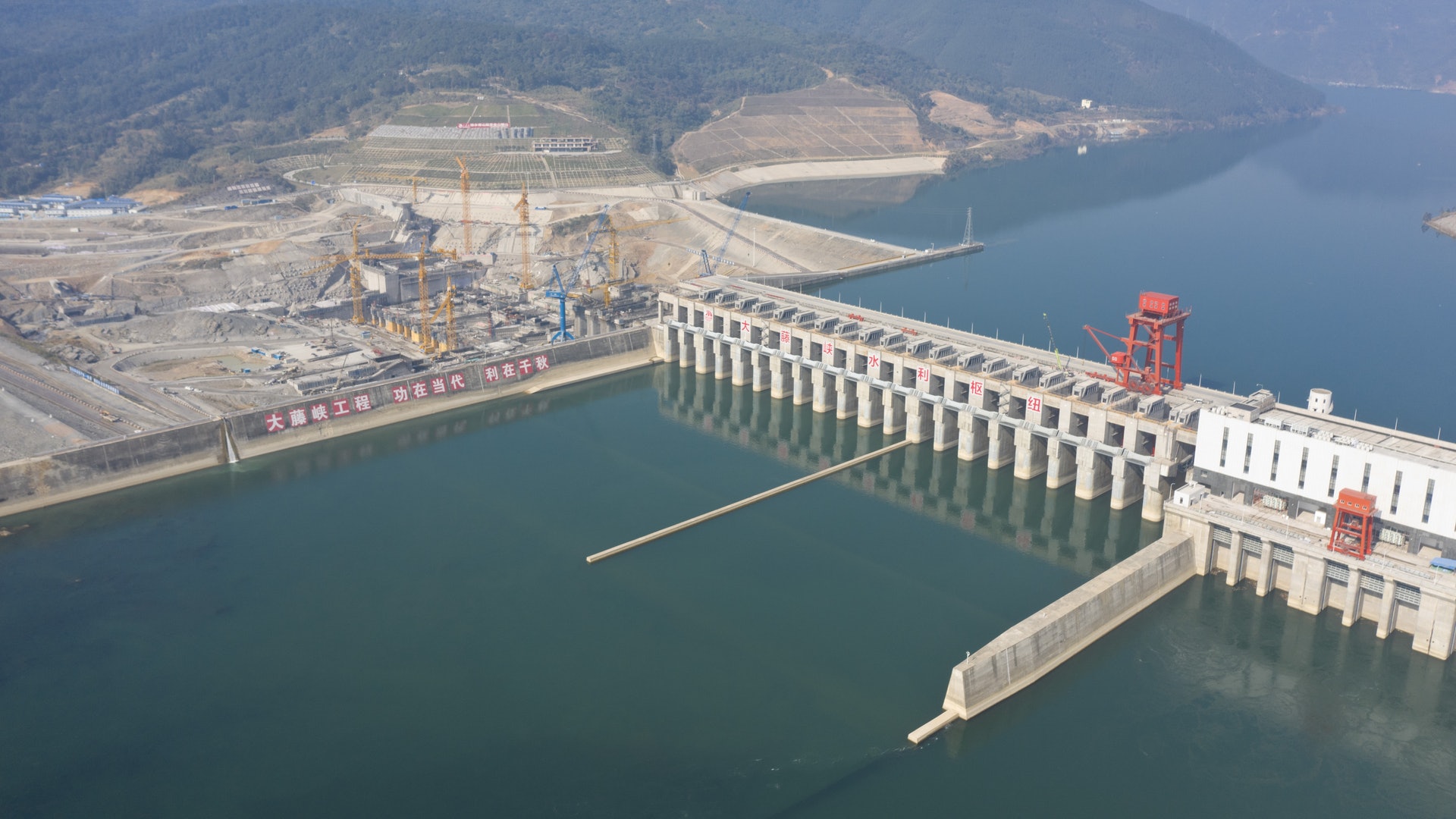 廣西大藤峽應急補水2.4億立方米 為粵港澳大灣區市民「解渴」 廣西大藤峽應急補水2.4億立方米 為粵港澳大灣區市民「解渴」