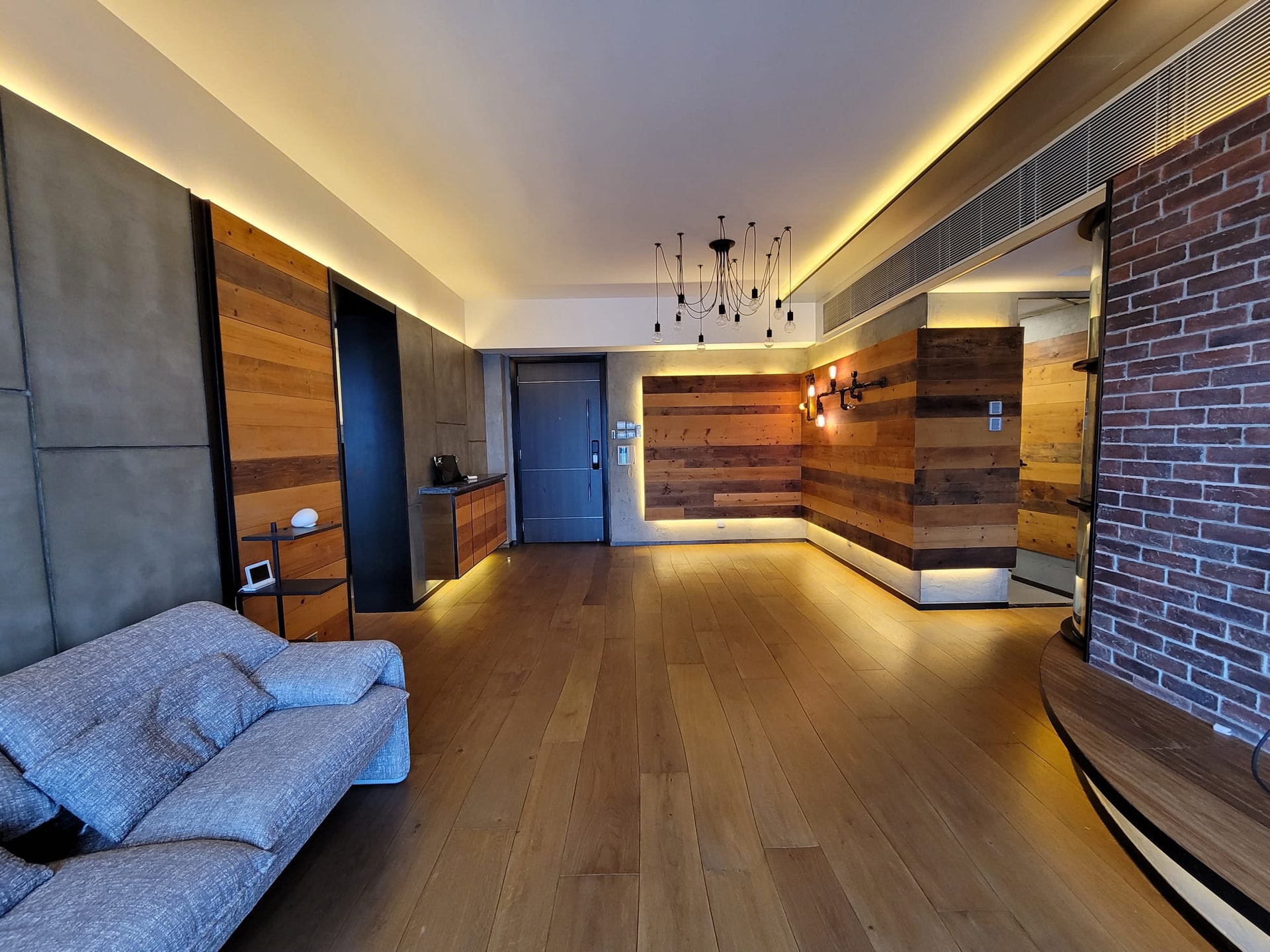 單位直擊 君臨天下靚裝三房戶4650萬沽賣方實蝕逾180萬 香港01 地產樓市 單位直擊 君臨天下靚裝三房戶4650萬沽賣方實蝕逾180萬 香港01 地產樓市