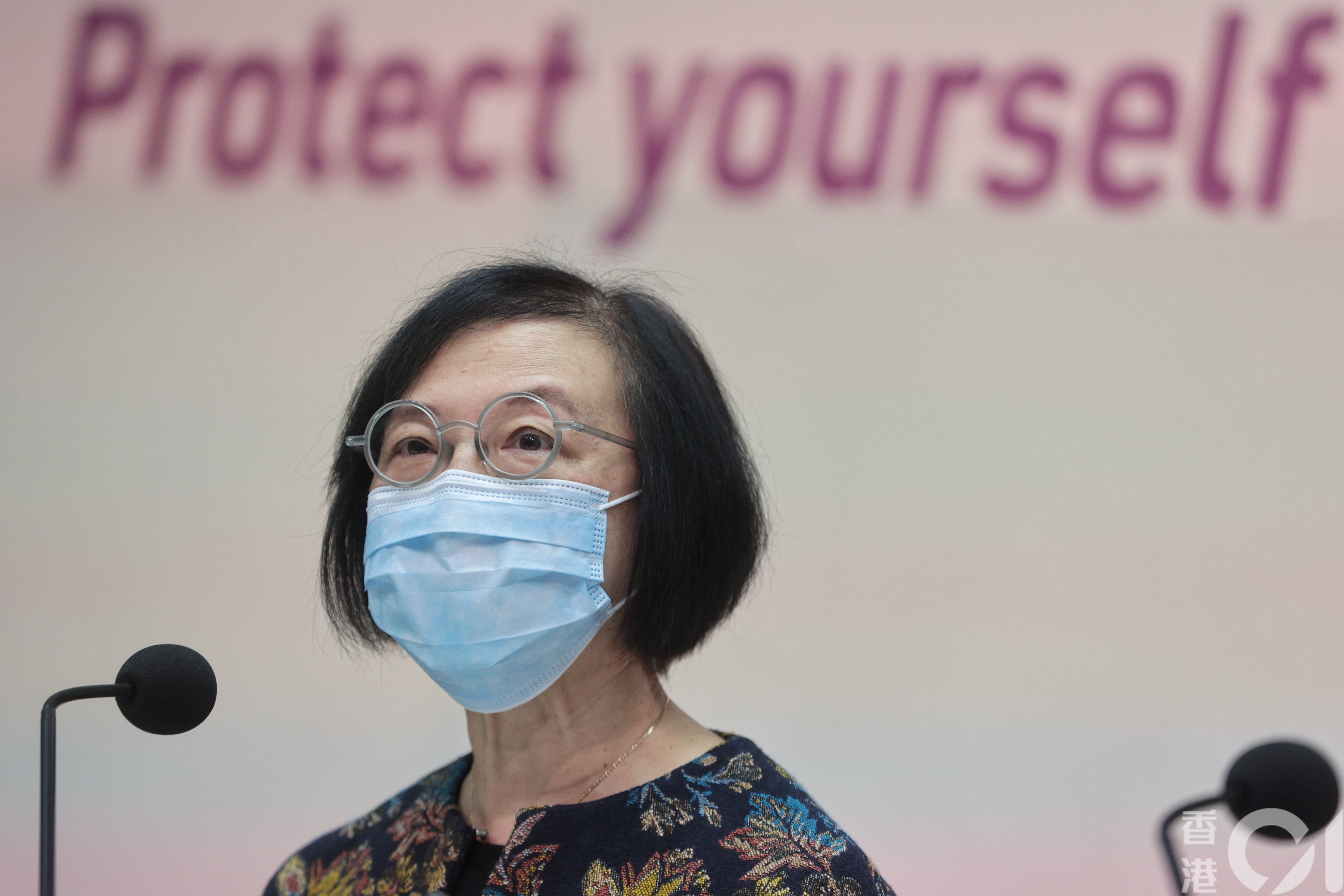 港大研發疫苗｜陳肇始：本港疫情輕微　團隊需於境外做第三期測試