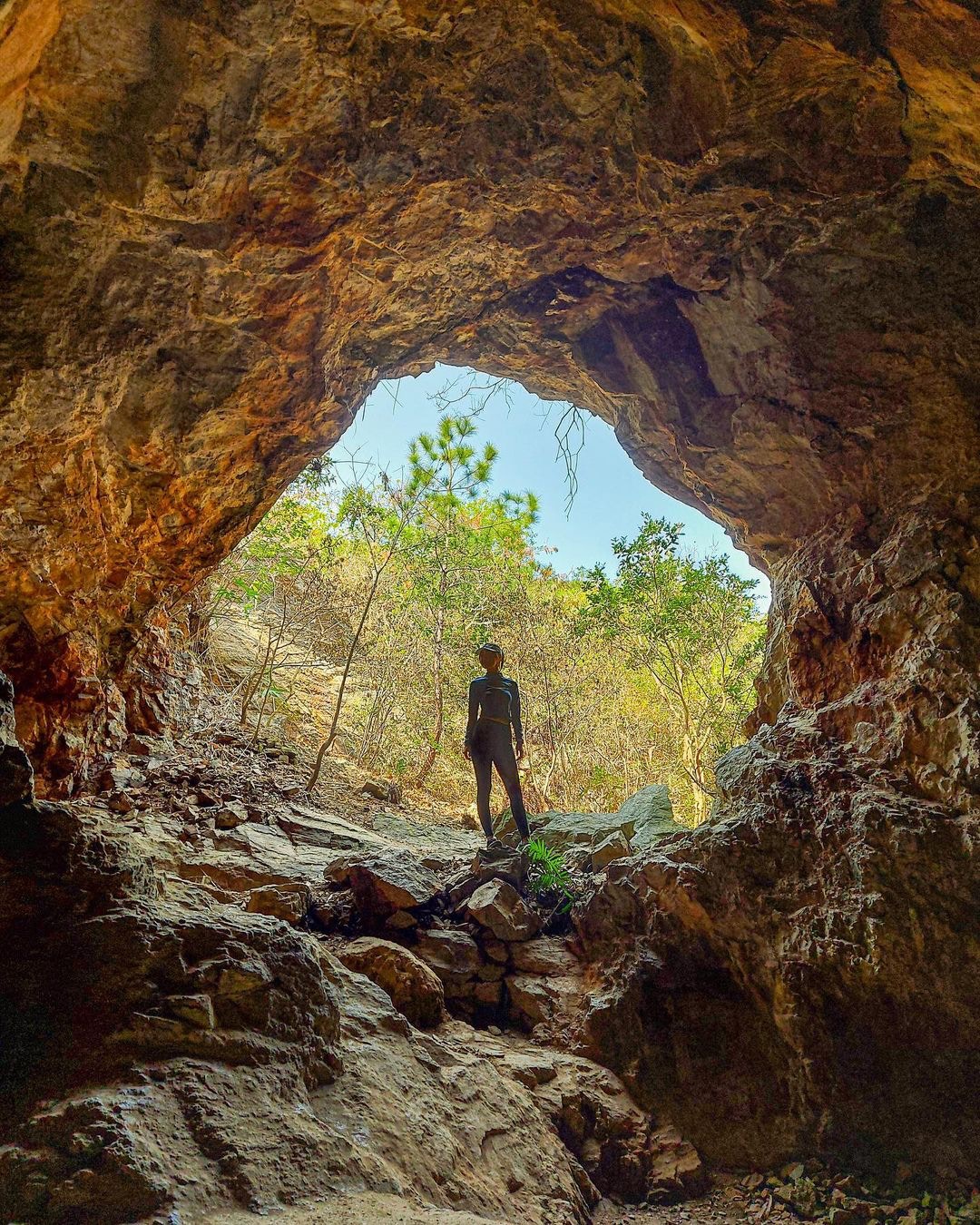朱智賢去了蓮麻坑礦洞行山。（朱智賢Instagram）
