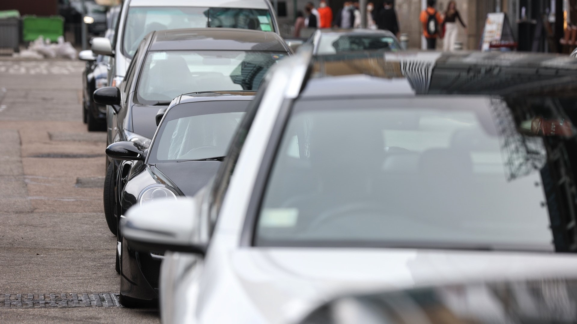 財政預算案|汽車會斥加牌費等時機不當 交通擠塞源於政策過時 財政預算案|汽車會斥加牌費等時機不當 交通擠塞源於政策過時