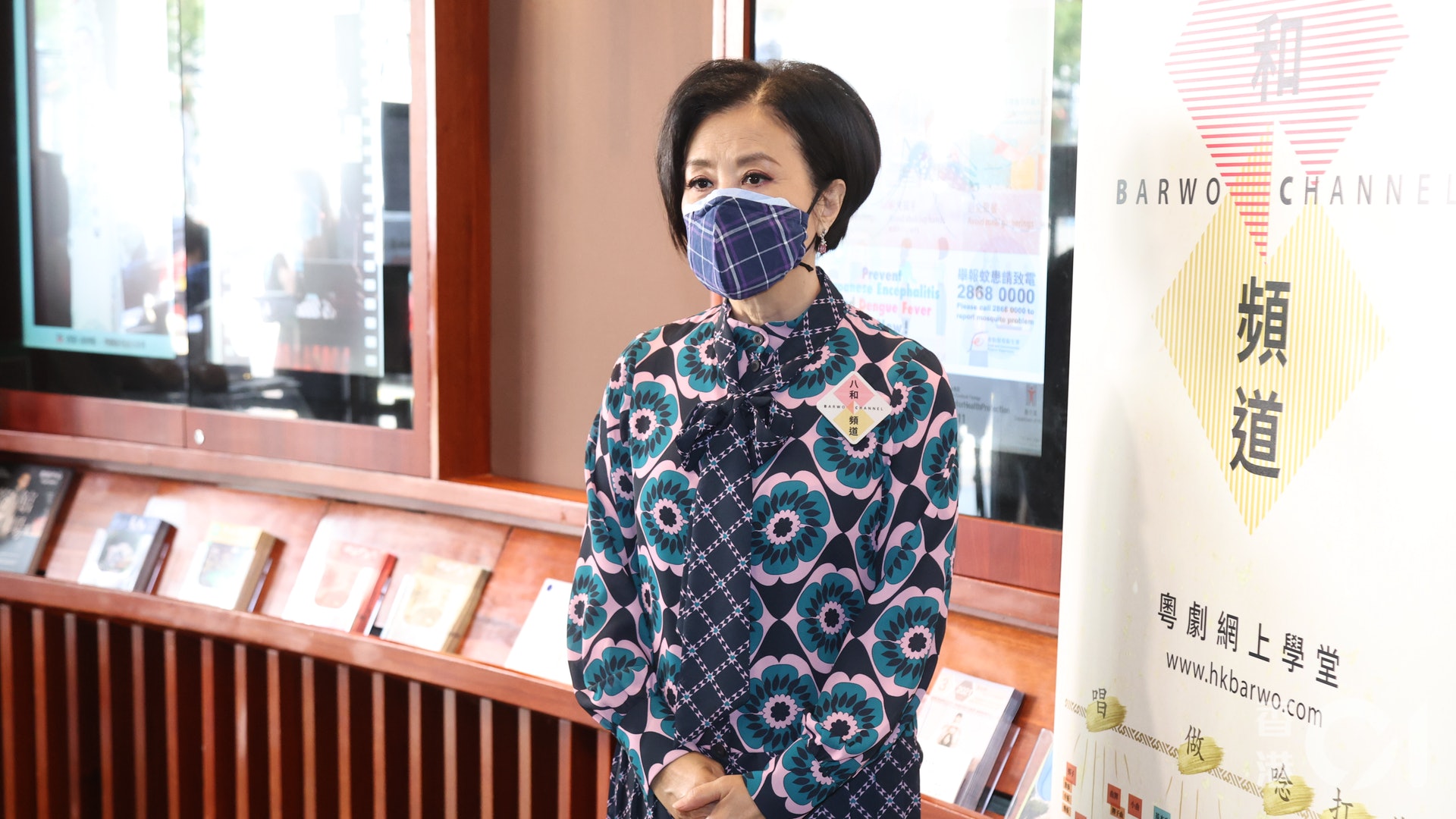 羅家英北上隔離期間拍片洗衫自娛汪明荃 佢應該相當苦悶 羅家英北上隔離期間拍片洗衫自娛汪明荃 佢應該相當苦悶