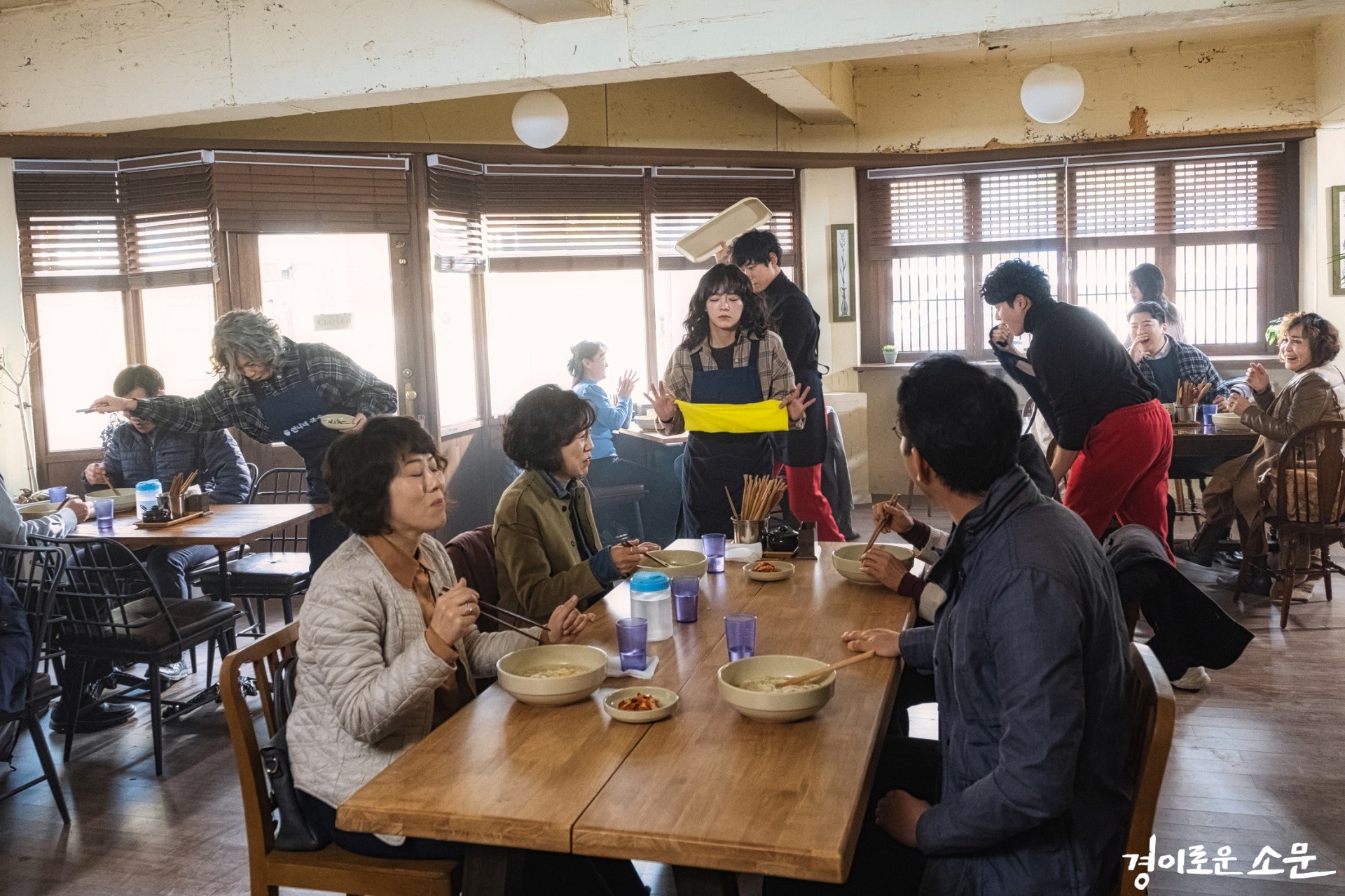 曾經蟬聯多周NETFLIX排行榜1位的《驅魔麵館》打入三甲 曾經蟬聯多周NETFLIX排行榜1位的《驅魔麵館》打入三甲