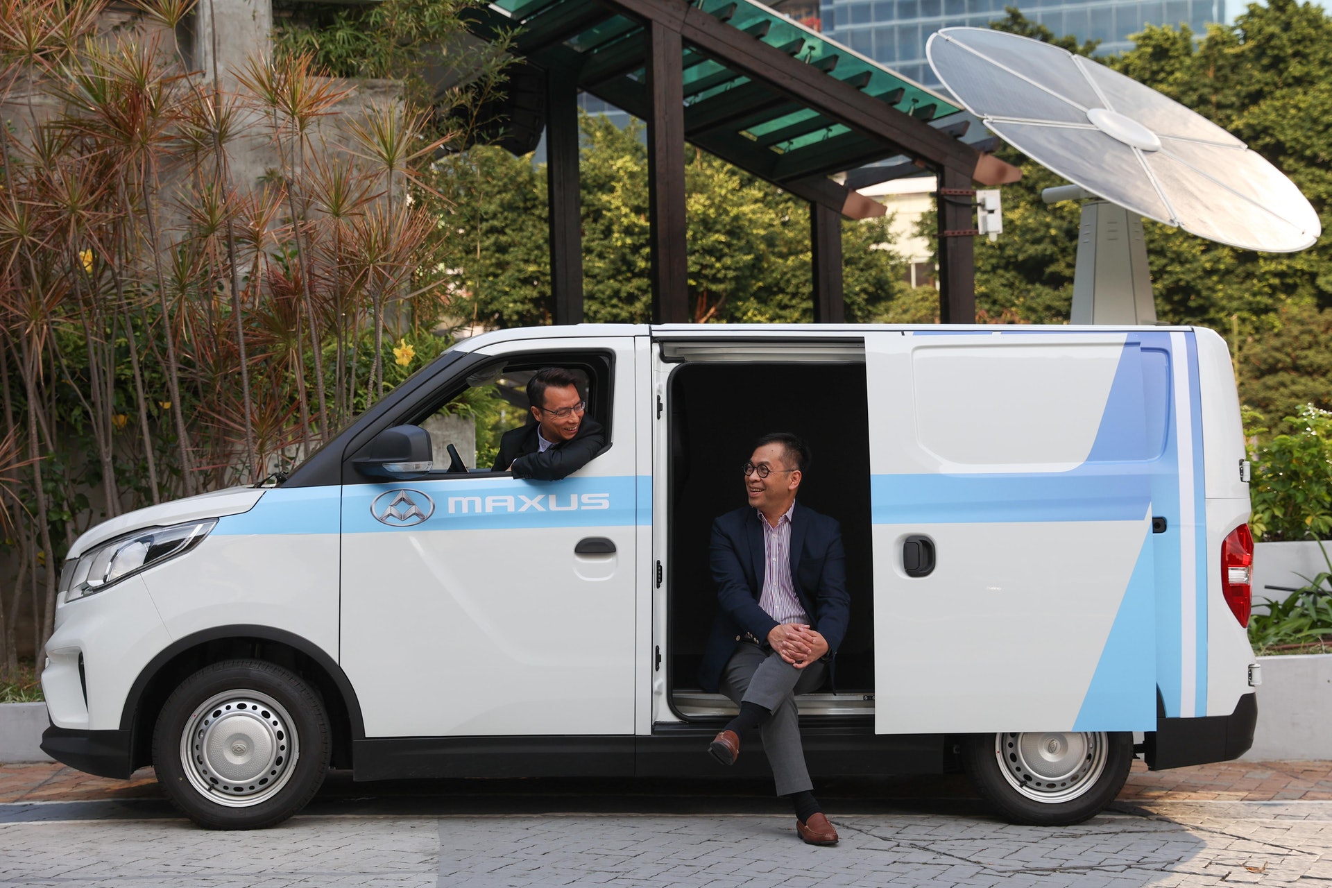 港府35年停燃油車新登記車商 電動車配套未到位恐有壞影響 香港01 社會新聞