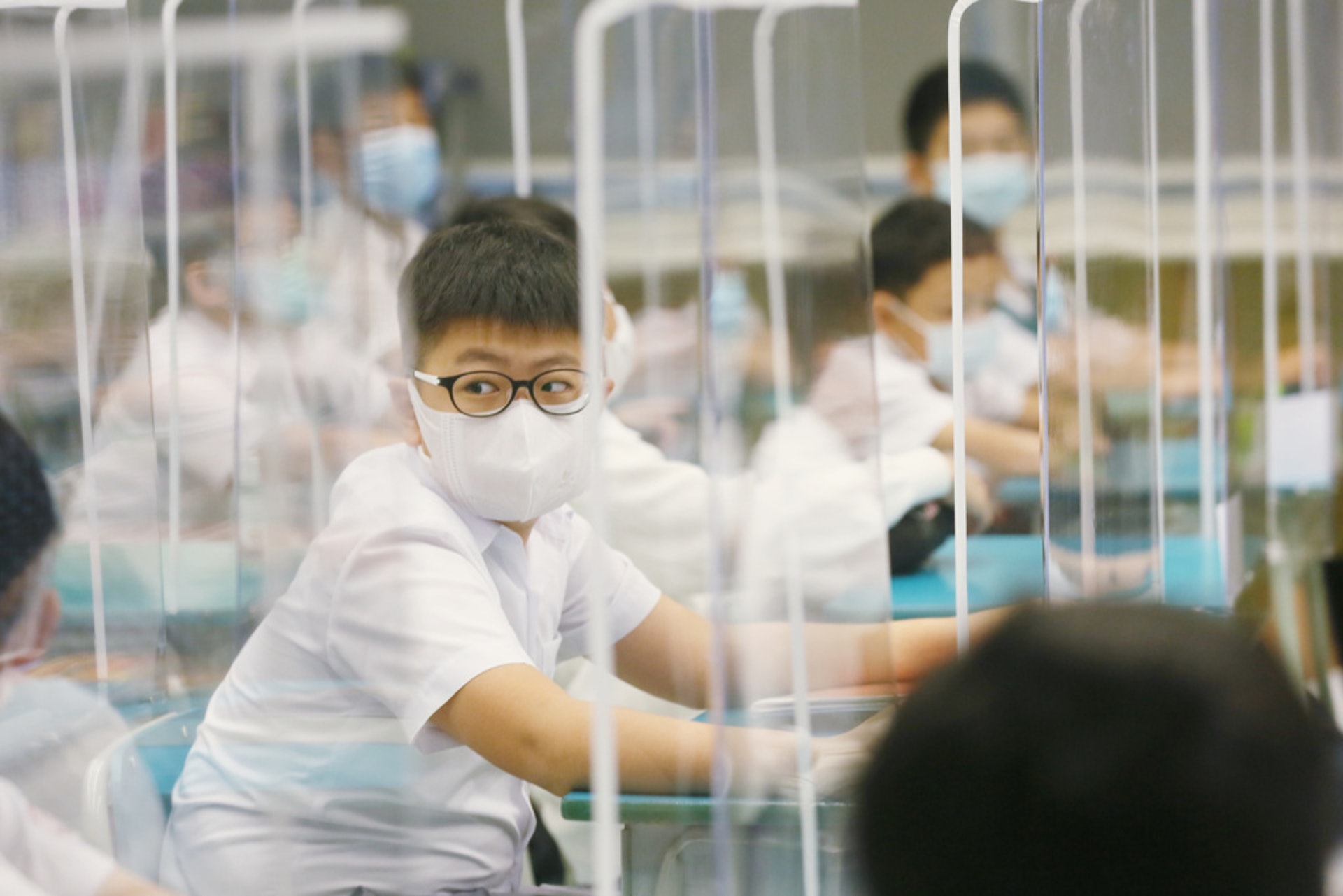 復課 全港學校5月24日起恢復半天面授未要求教職員定期檢測 復課 全港學校5月24日起恢復半天面授未要求教職員定期檢測