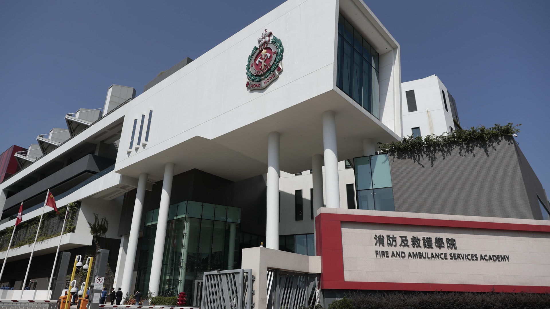 消防處40考生與確診者同場考體能 曾短暫除口罩 11人須檢疫 消防處40考生與確診者同場考體能 曾短暫除口罩 11人須檢疫