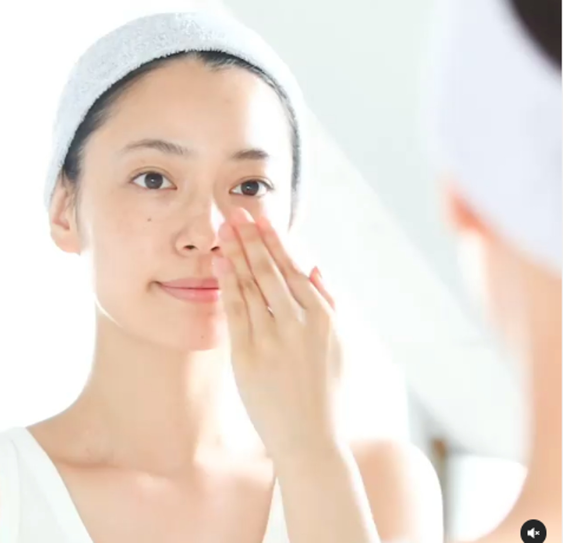 紫外線會對皮膚造成不同的傷害，不但令黑色素增加，而且還會加速皮膚的老化。（curel_official_jp）