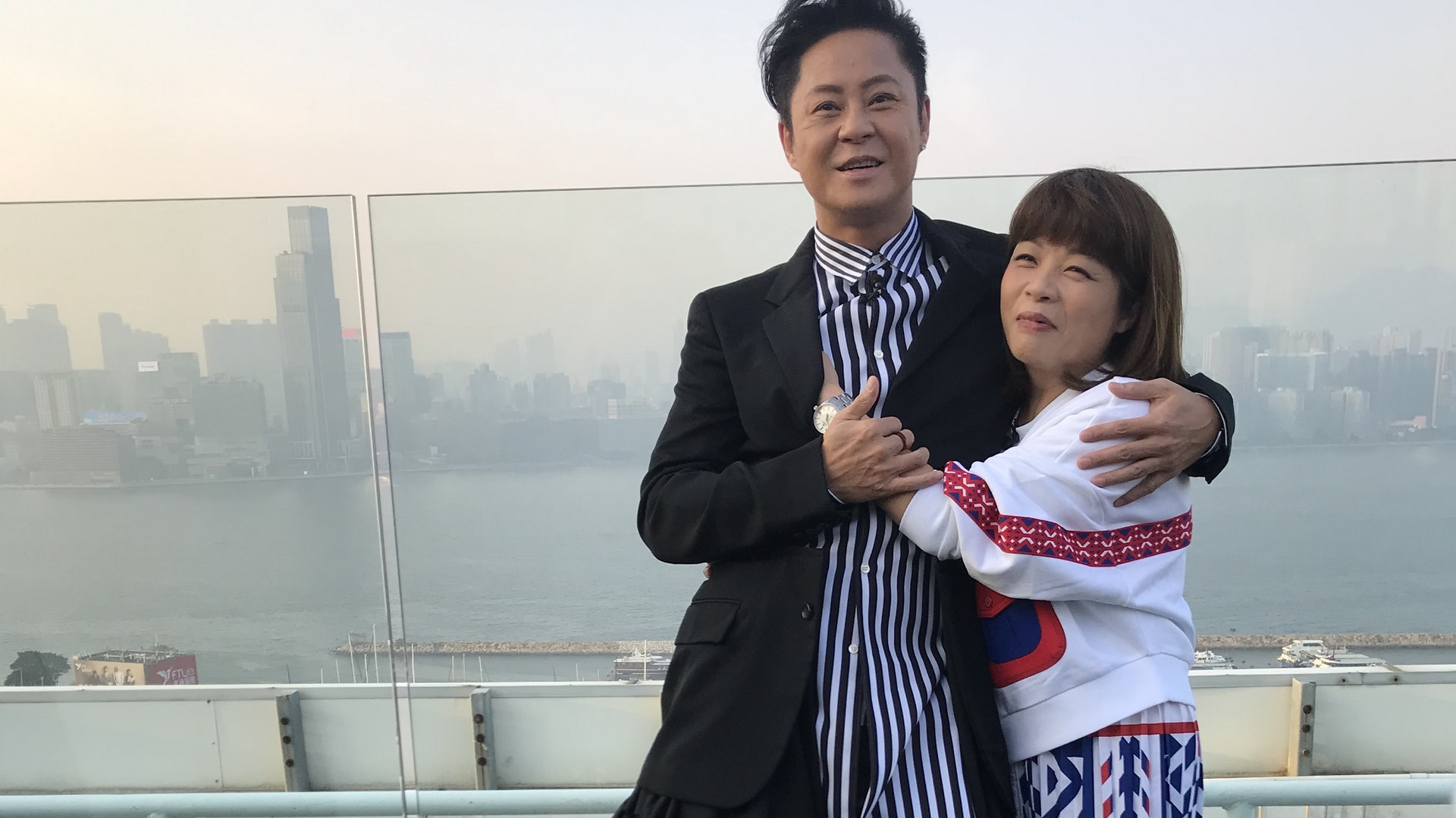 蔡一傑鏡頭前親吻小儀直認唔渴望感情生活 鍾意女仔膊頭好橫 香港01 即時娛樂 蔡一傑鏡頭前親吻小儀直認唔渴望感情生活 鍾意女仔膊頭好橫 香港01 即時娛樂