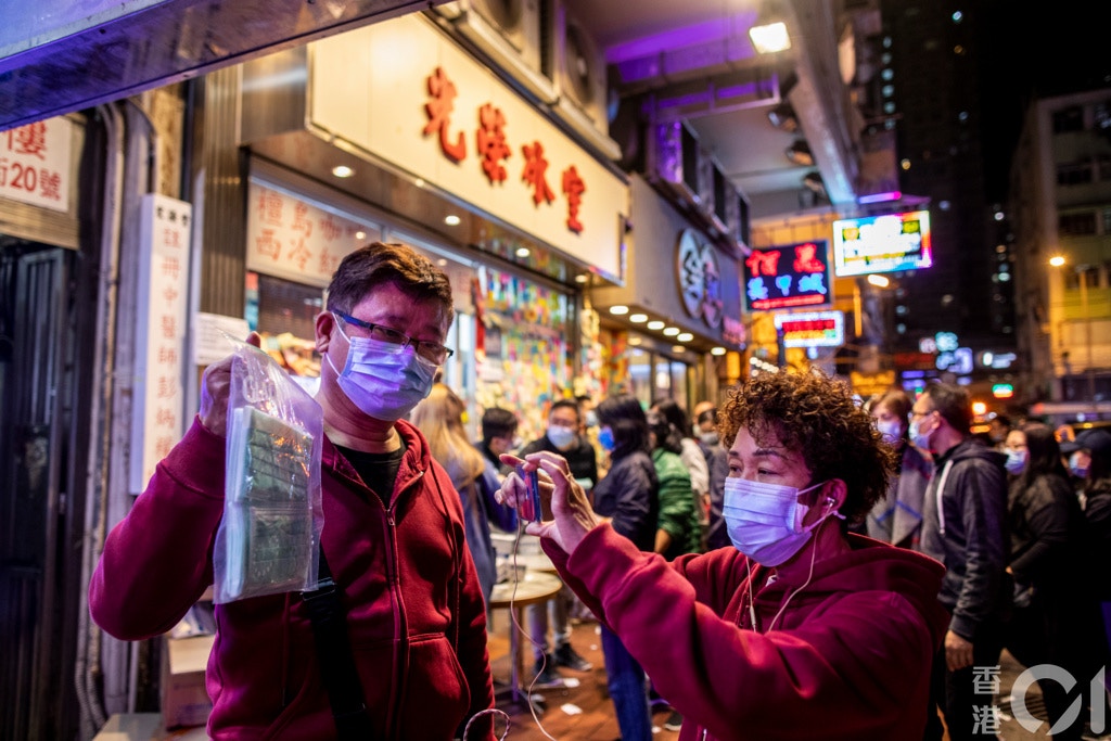 光榮冰室荃灣分店3月23日起須暫停晚市堂食3日。（資料圖片／曾梓洋攝）