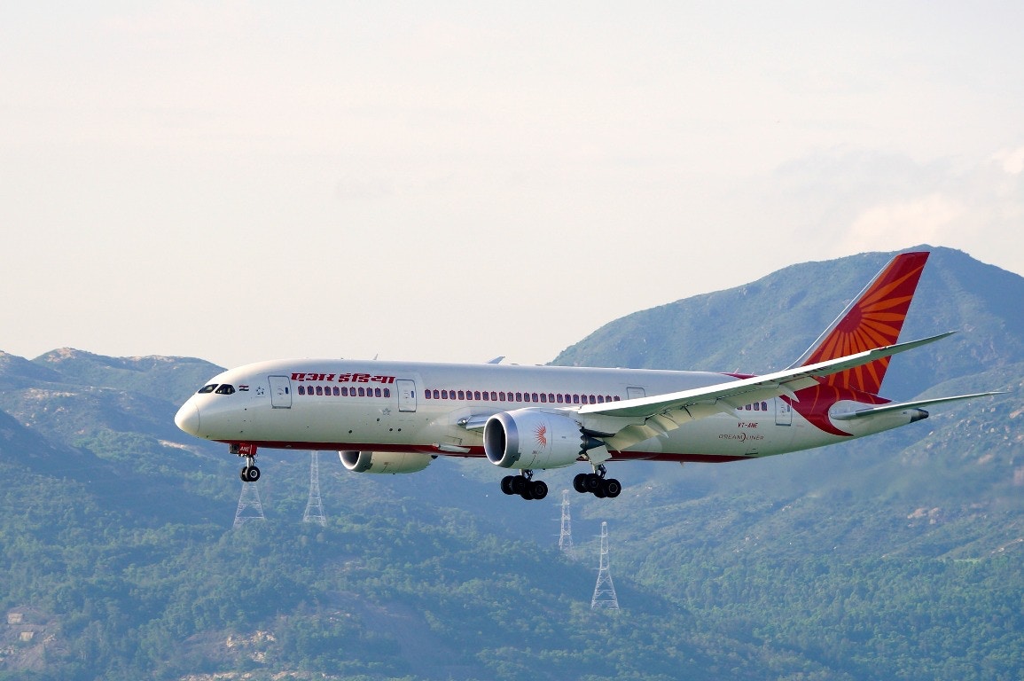 印度航空航班再被停飛本港。（「Air India」Facebook圖片）