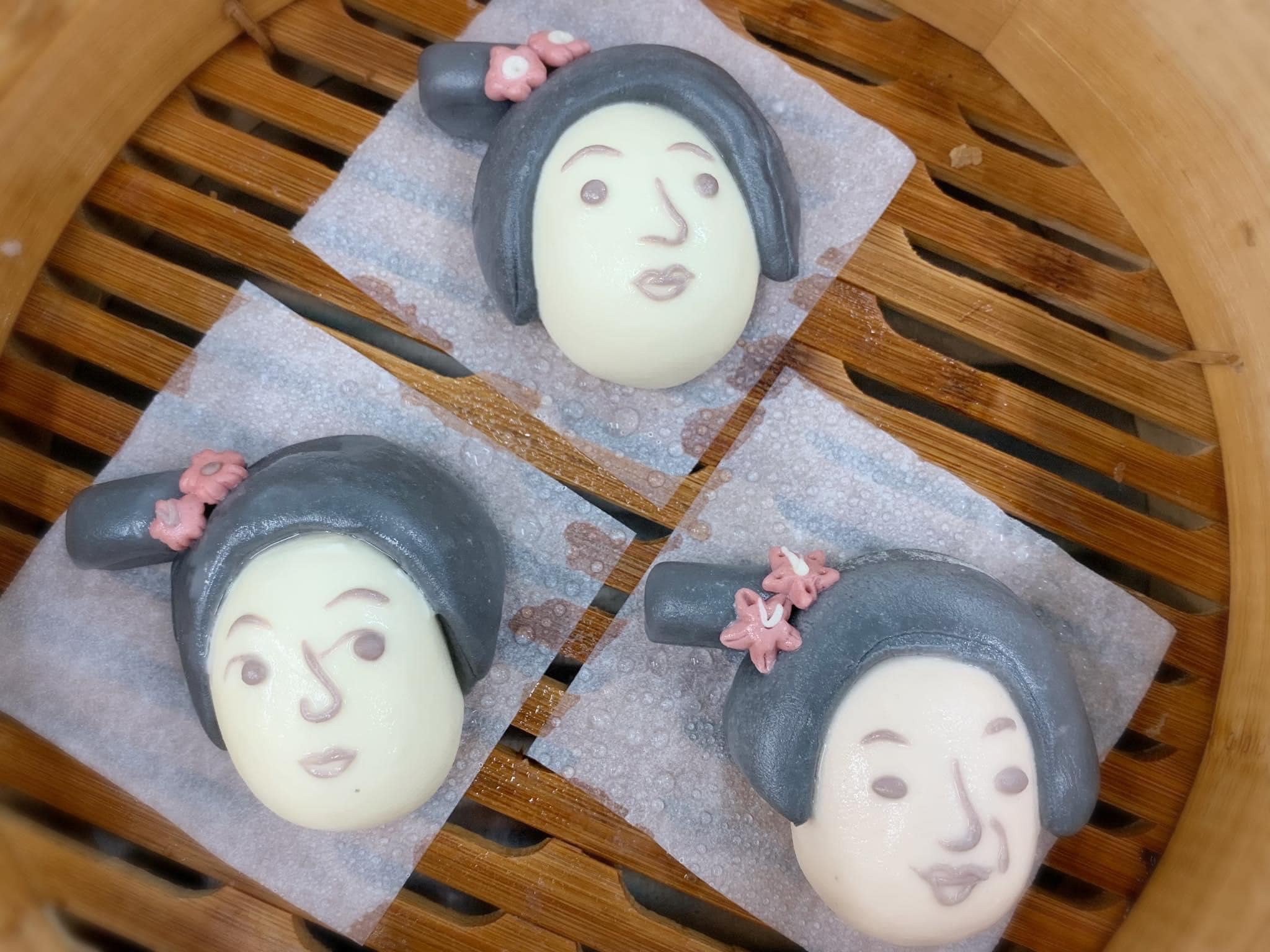網民自製藝妓造型饅頭（FB@爆怨公社）