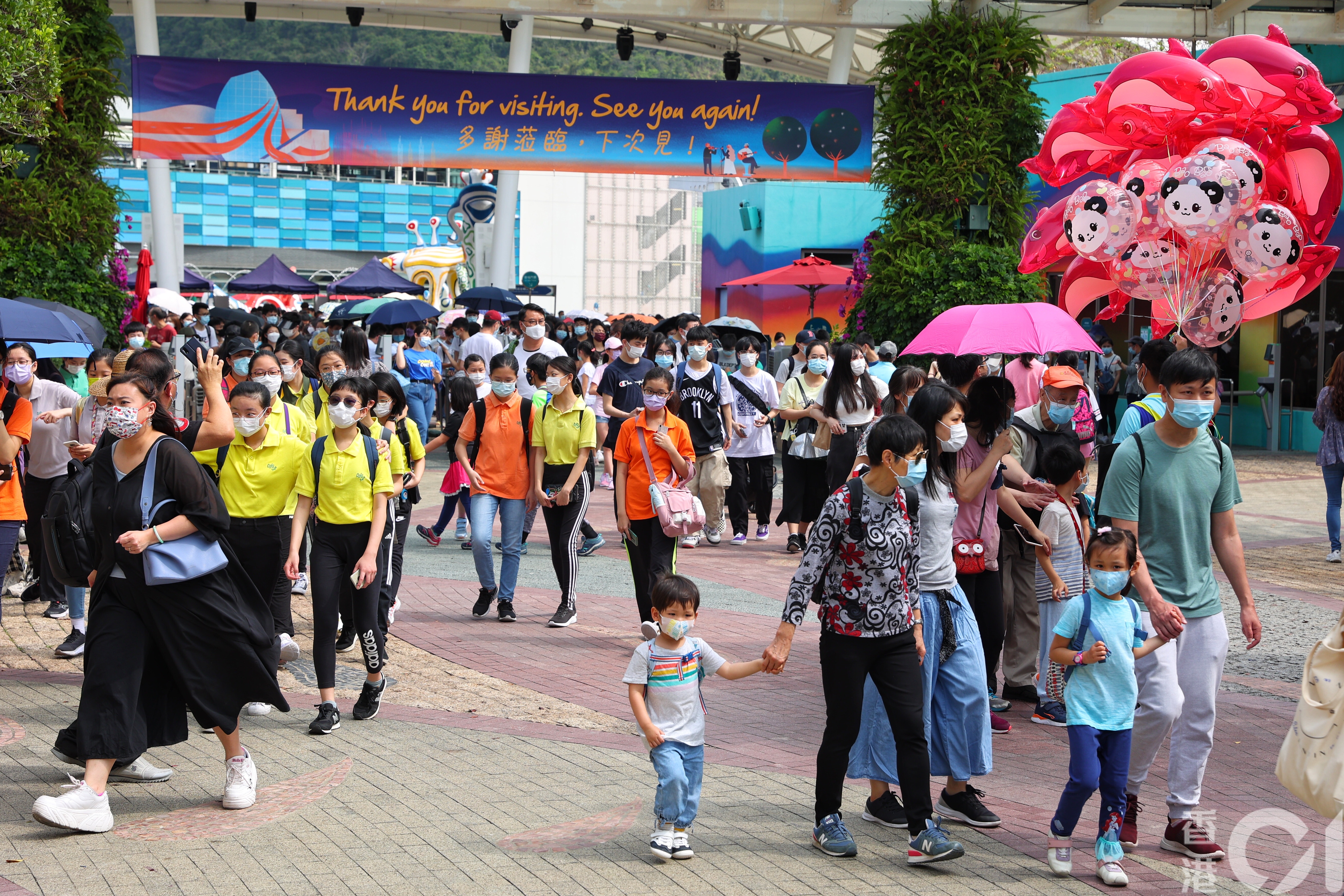 2021年6月3日至30日期間入海洋公園、並已接種最少一劑疫苗的訪客，可每人獲贈一套園內優惠券。（資料圖片／羅君豪攝）