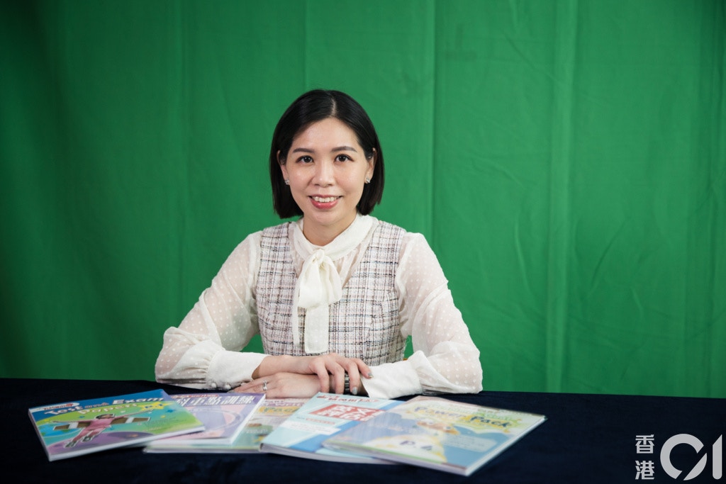 張靜儀於小學執教英文17年，建議家長在家建立語境，並因應孩子能力，以不同方式協助他們維持學習進度。