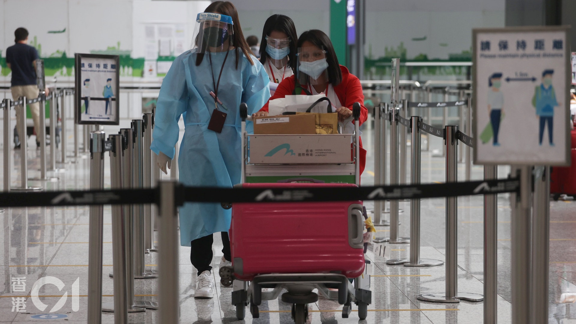 禁飛令外傭未能來港 勞福局:簽證14日後仍有效 檢疫酒店須退款 禁飛令外傭未能來港 勞福局:簽證14日後仍有效 檢疫酒店須退款