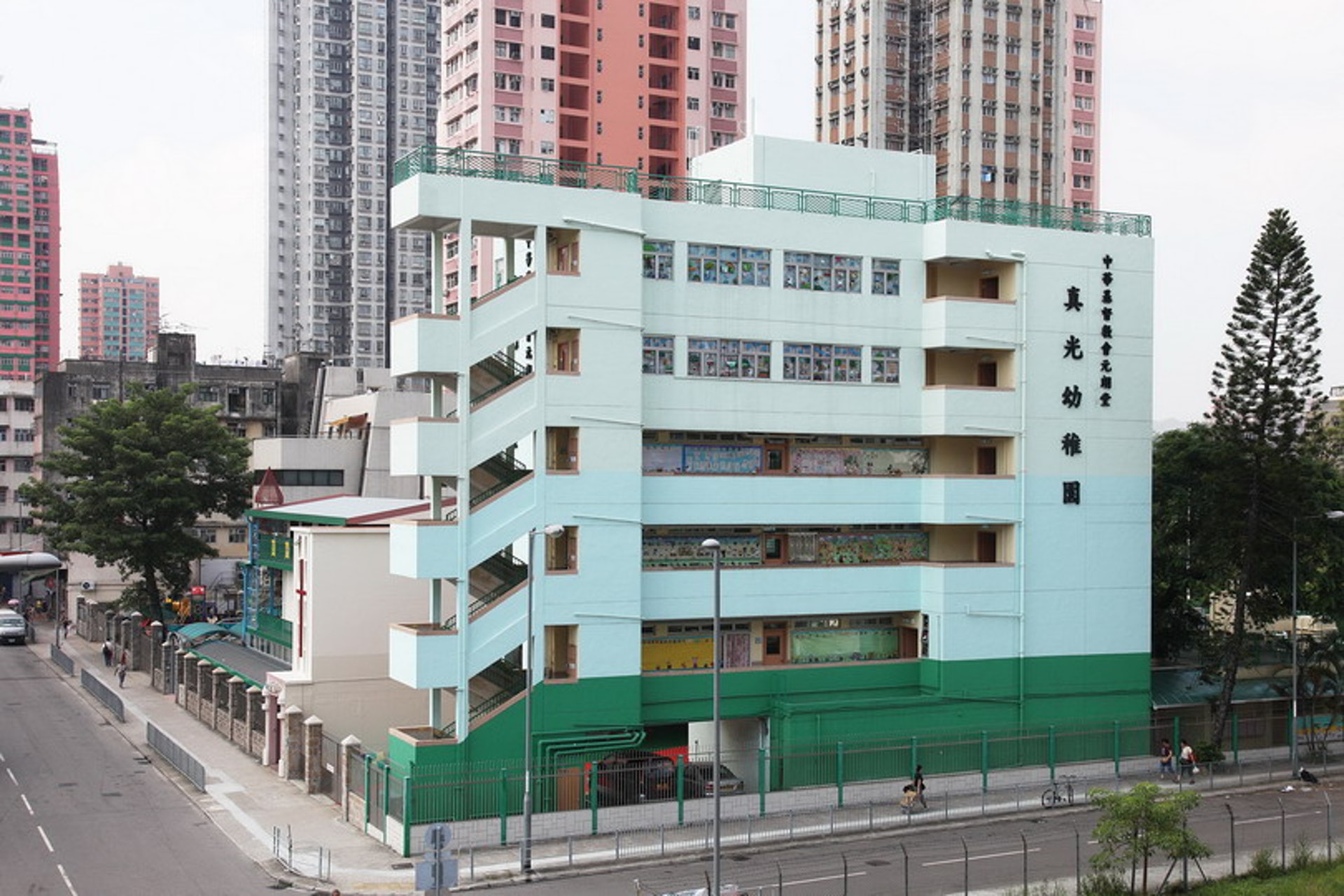 元朗堂真光幼稚園及二校納強制檢測學校。(中華基督教會元朗堂網頁截圖) 元朗堂真光幼稚園及二校納強制檢測學校。(中華基督教會元朗堂網頁截圖)