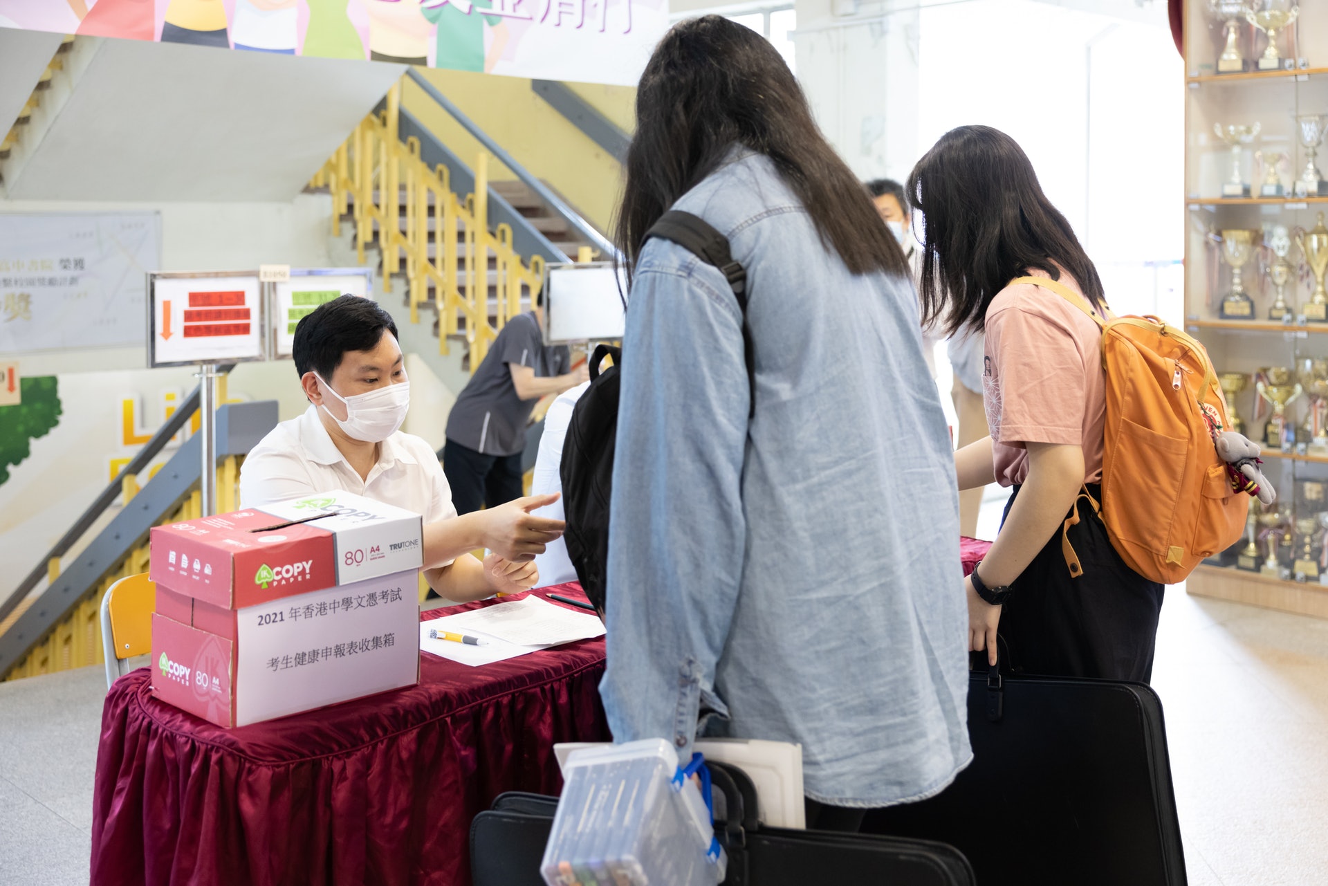 2021中學文憑試4月23日開考,首科視覺藝術科考試情況。(考評局提供) 2021中學文憑試4月23日開考,首科視覺藝術科考試情況。(考評局提供)