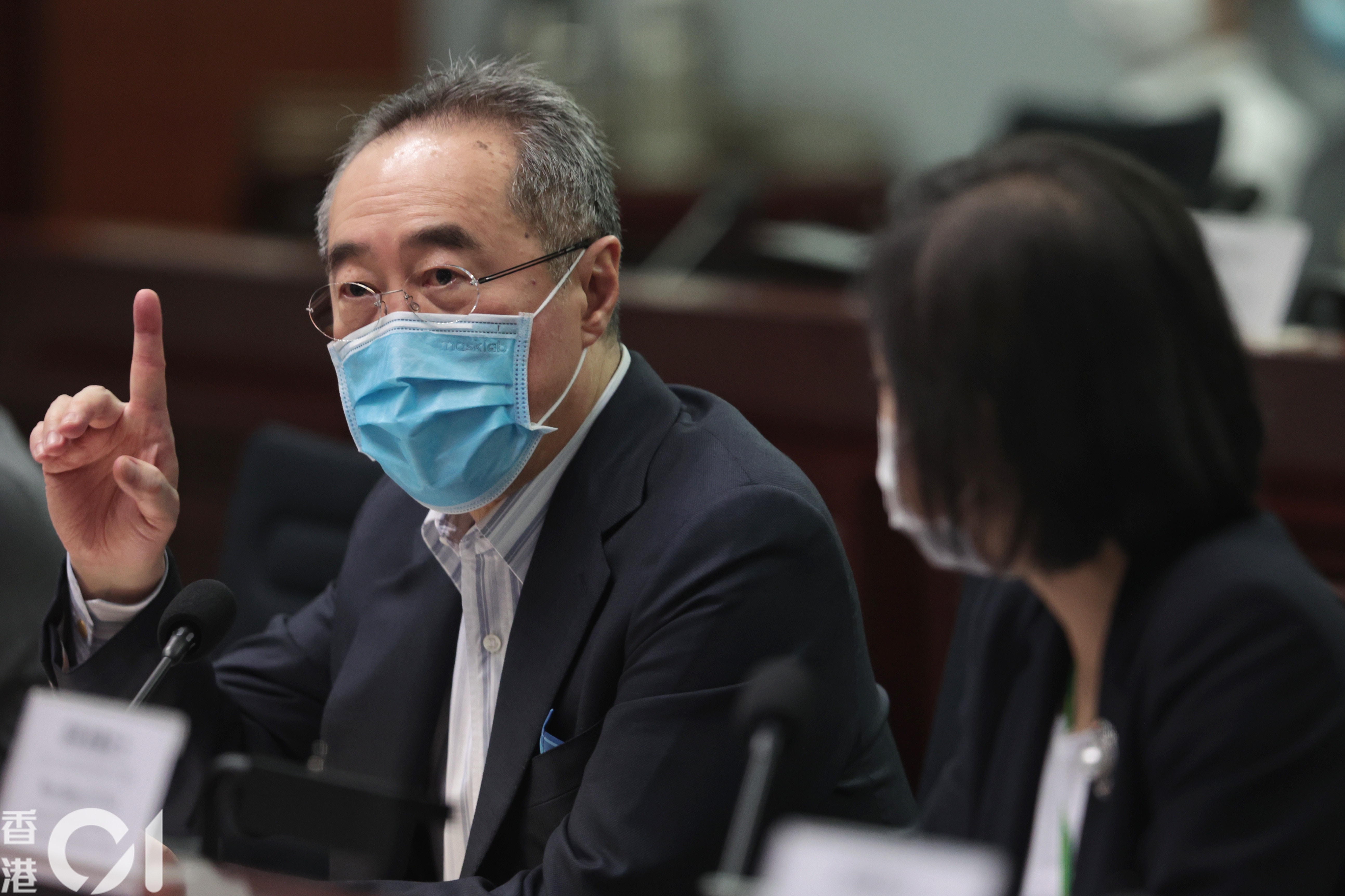 唐英年反駁，兩者財務狀況有根本性差異，西九文化區是資金流錯配，而非海洋公園般的商業模式錯配。(李澤彤攝)
