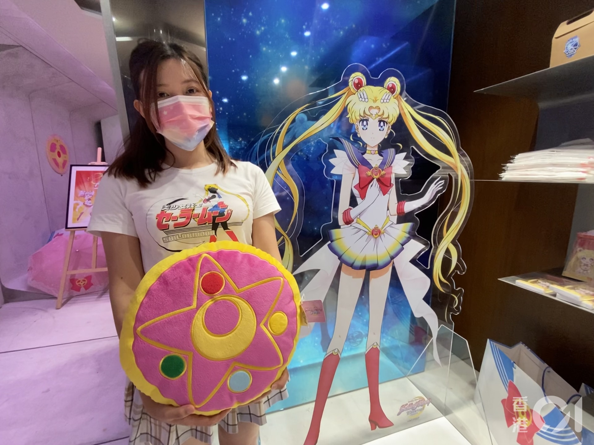 記者率先去到《劇場版美少女戰士 Eternal》Pop-Up Gallery打卡啦!(林庭渟 攝) 記者率先去到《劇場版美少女戰士 Eternal》Pop-Up Gallery打卡啦!(林庭渟 攝)