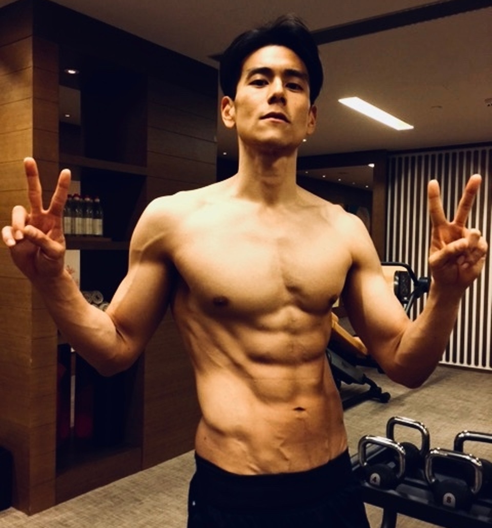 彭于晏從前是一位爆肌型男。(彭于晏微博圖片) 彭于晏從前是一位爆肌型男。(彭于晏微博圖片)