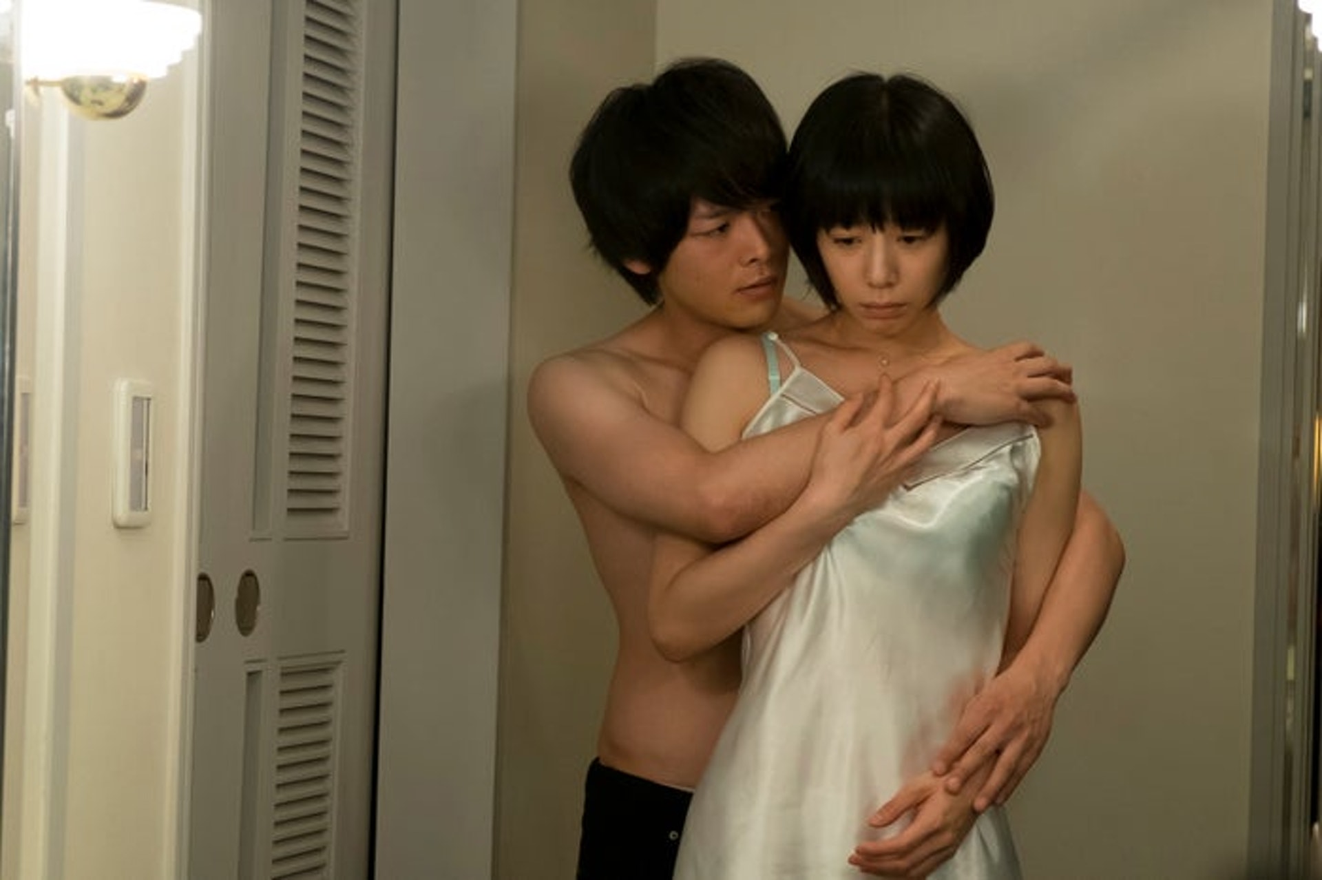 性愛教室 實測3種食物改變精液味道喝3天菠蘿汁後出現這變化 性愛教室 實測3種食物改變精液味道喝3天菠蘿汁後出現這變化