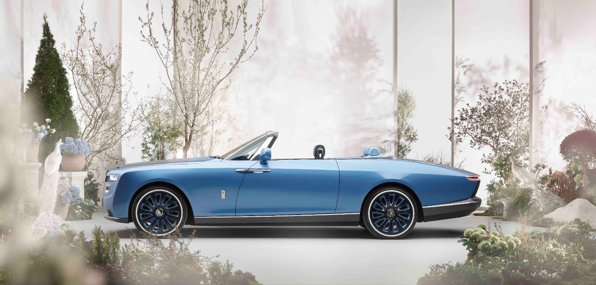 Rolls Royce 最貴新車出爐極級訂製型號勞斯萊斯boat Tail 香港01 名車 Rolls Royce 最貴新車出爐極級訂製型號勞斯萊斯boat Tail 香港01 名車