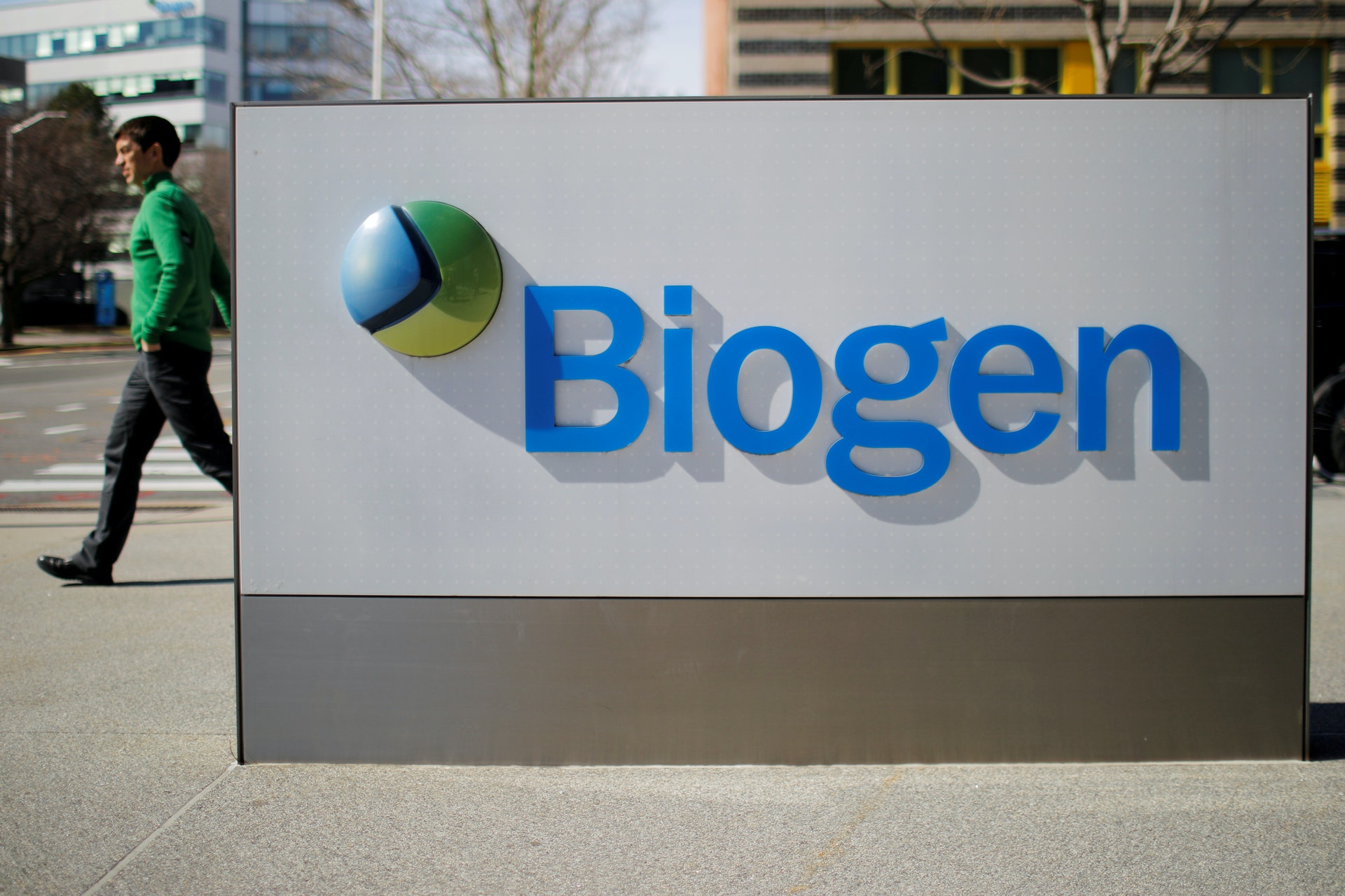 圖為2020年3月，位於麻省波士頓的美國藥廠百健公司（Biogen）辦公研究室。Biogen的新藥Aduhelm在2021年6月7日獲FDA批准治療阿茲海默症。（Reuters）
