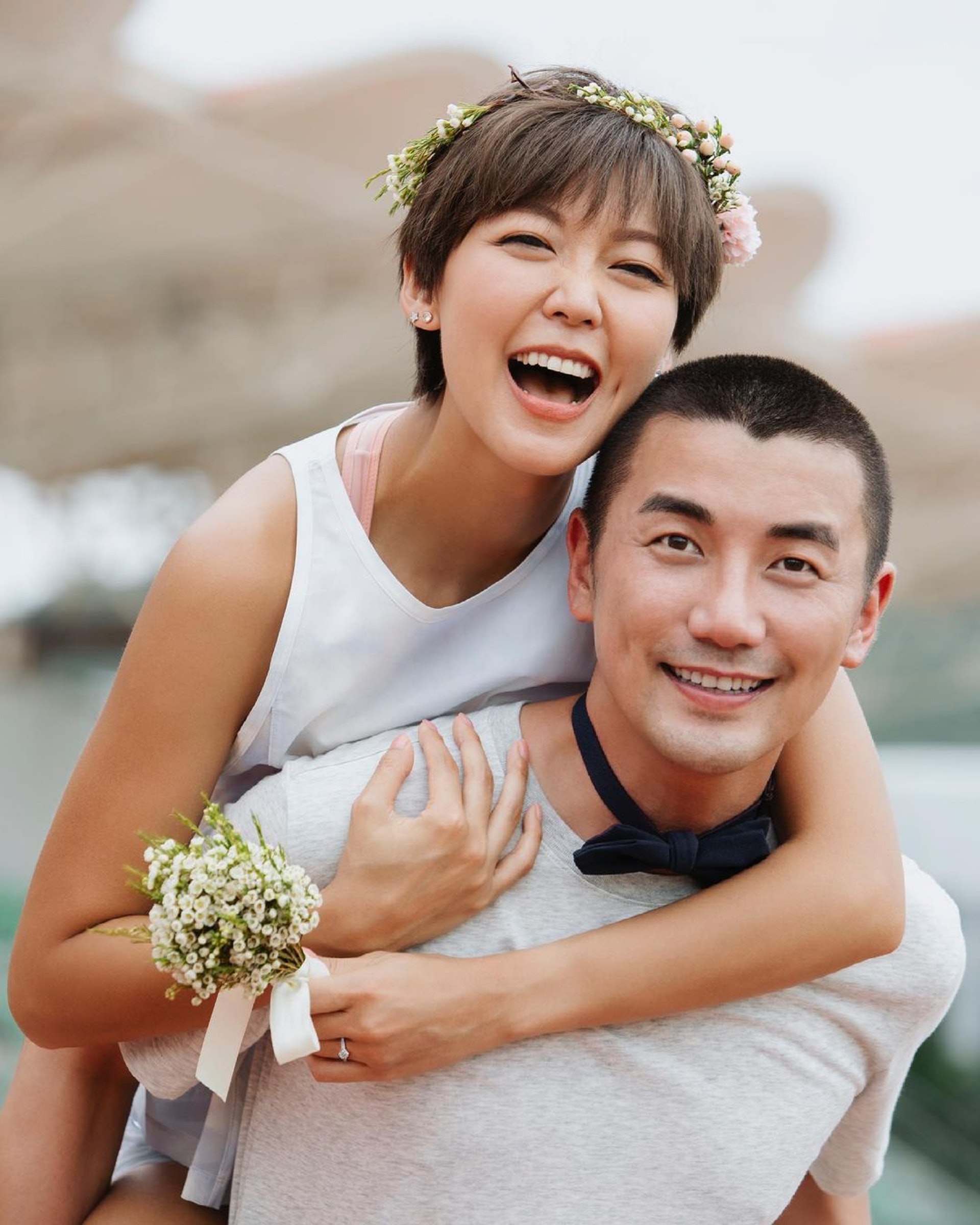 因運動而結緣的洪永城與梁諾妍,婚照也是以運動造型示人,十分可愛。(inez_leong@instagram) 因運動而結緣的洪永城與梁諾妍,婚照也是以運動造型示人,十分可愛。(inez_leong@instagram)