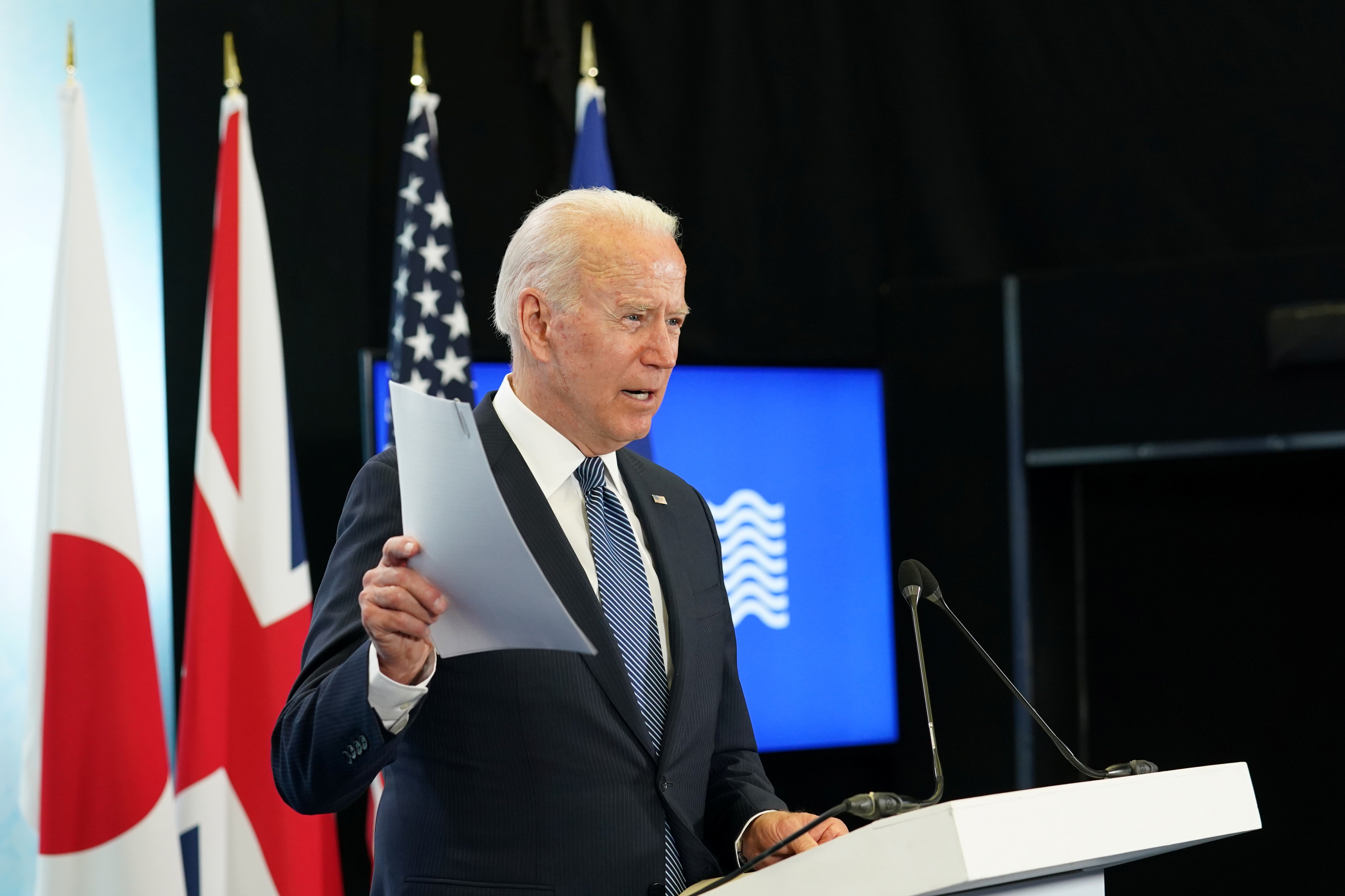 圖為6月13日，英國康沃爾，G7會議結束後，美國總統拜登出席記者會。（Reuters）