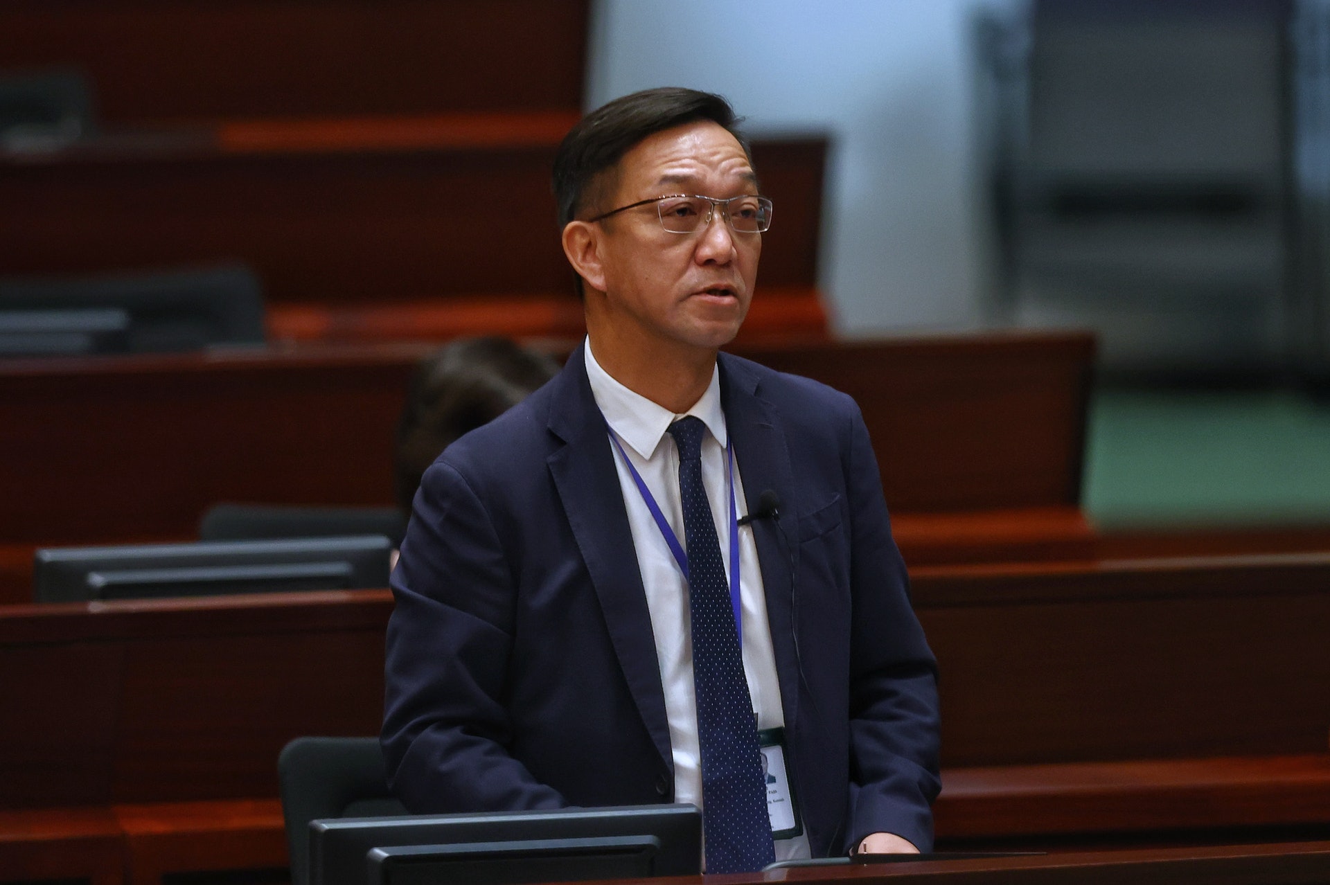 鄉議局主席劉業強就遊戲課金成癮提出口頭質詢,建議仿效內地及其他地區的做法,規管電子遊戲內的虛擬抽獎功能,將虛擬抽獎列為賭博活動以納入《賭博條例》的規管範圍。(張浩維攝) 鄉議局主席劉業強就遊戲課金成癮提出口頭質詢,建議仿效內地及其他地區的做法,規管電子遊戲內的虛擬抽獎功能,將虛擬抽獎列為賭博活動以納入《賭博條例》的規管範圍。(張浩維攝)