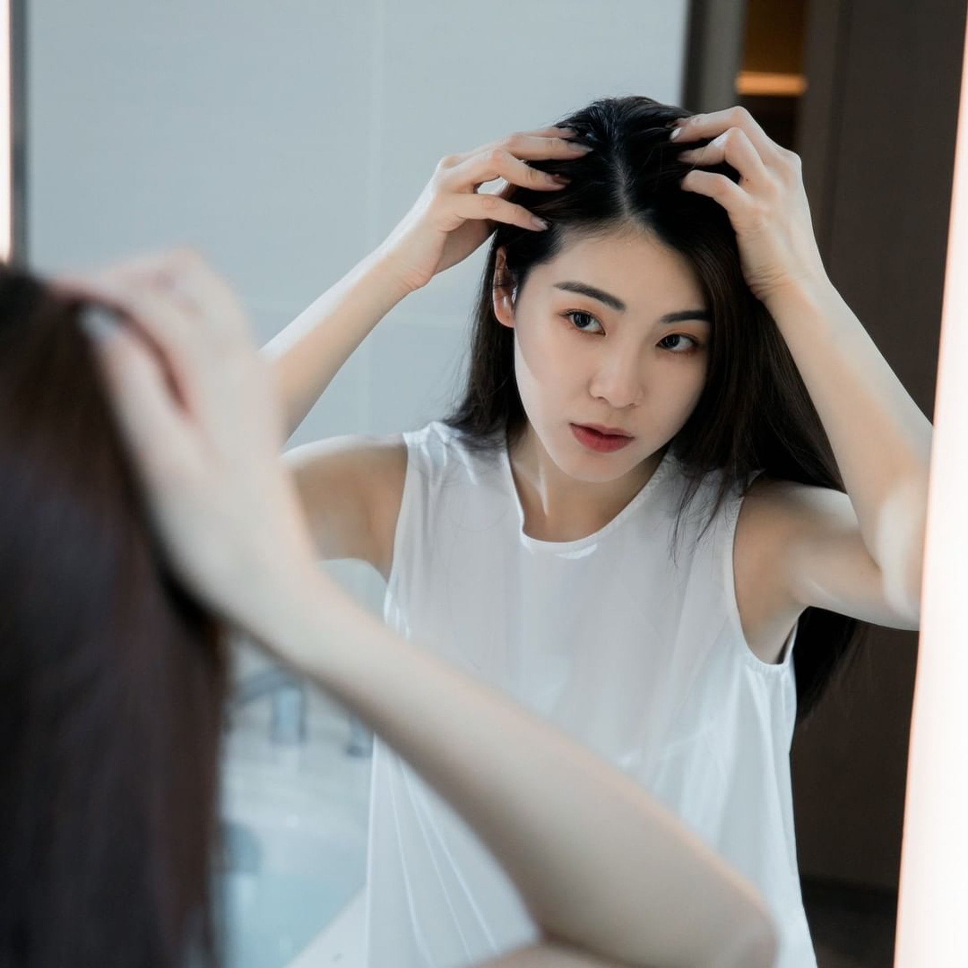 髮際線後移、頭髮變稀疏會嚴重影響女生的外貌與自信心。(ryotaiwan@IG) 髮際線後移、頭髮變稀疏會嚴重影響女生的外貌與自信心。(ryotaiwan@IG)