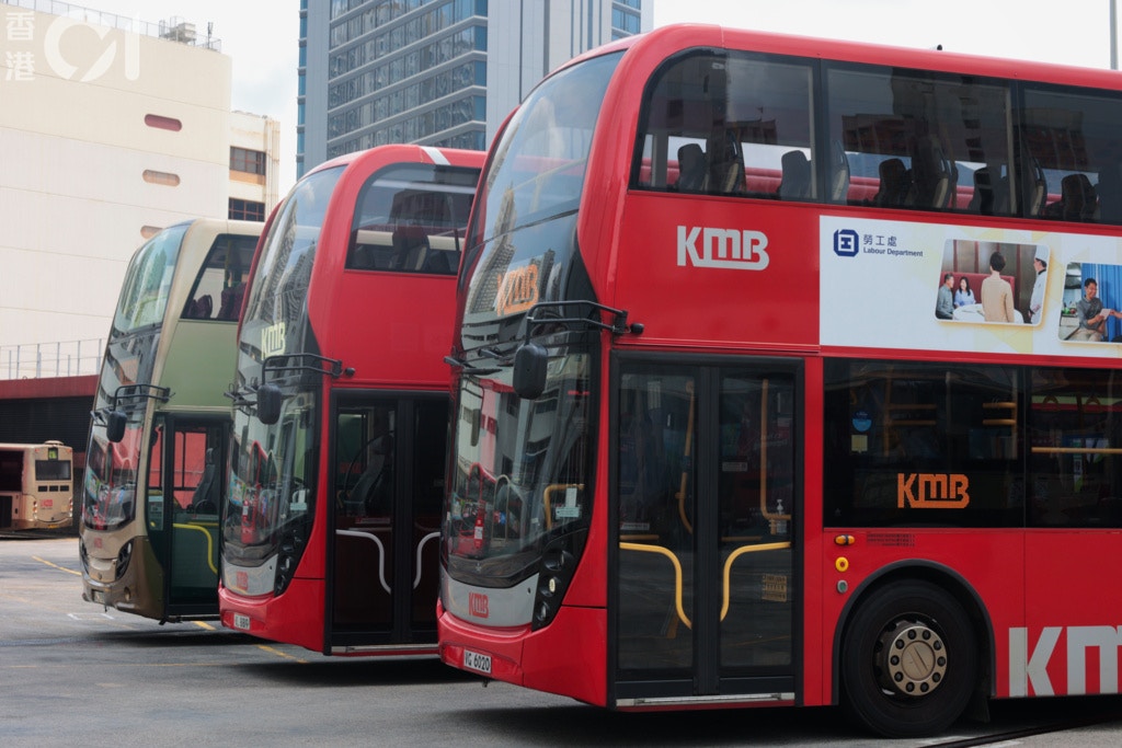 巴士脫班 九巴葵青區32路線三至四月脫班率逾7 5 47x頻上榜 香港01 社會新聞
