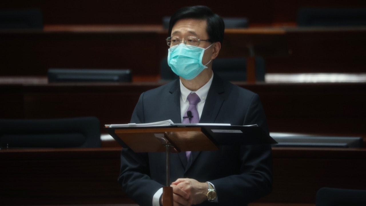 議員質疑海外法官必要性 李家超:做法有助維持信任及與對外聯繫 議員質疑海外法官必要性 李家超:做法有助維持信任及與對外聯繫