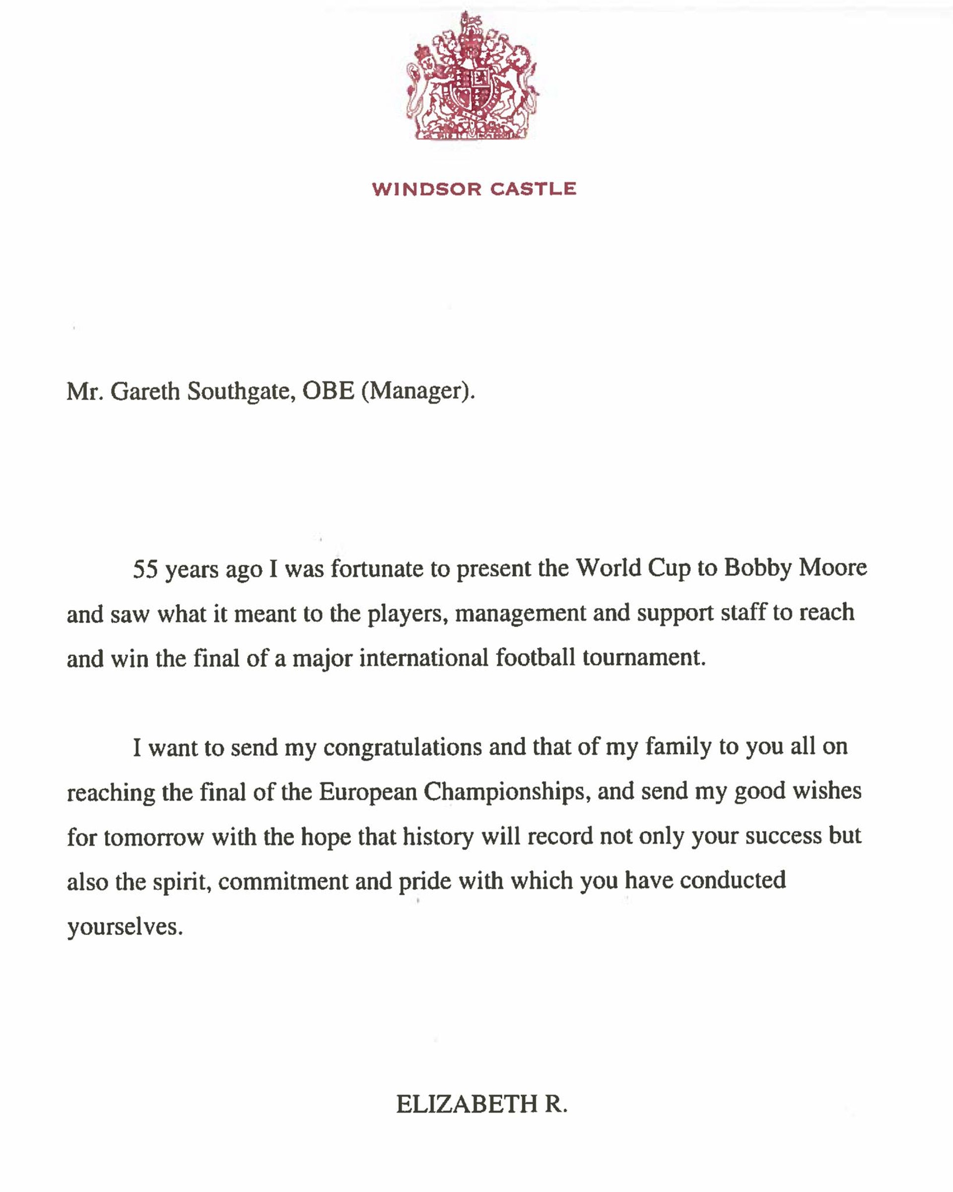 英女王伊利沙伯二世向修夫基送上祝福。(England Football Team Facebook) 英女王伊利沙伯二世向修夫基送上祝福。(England Football Team Facebook)